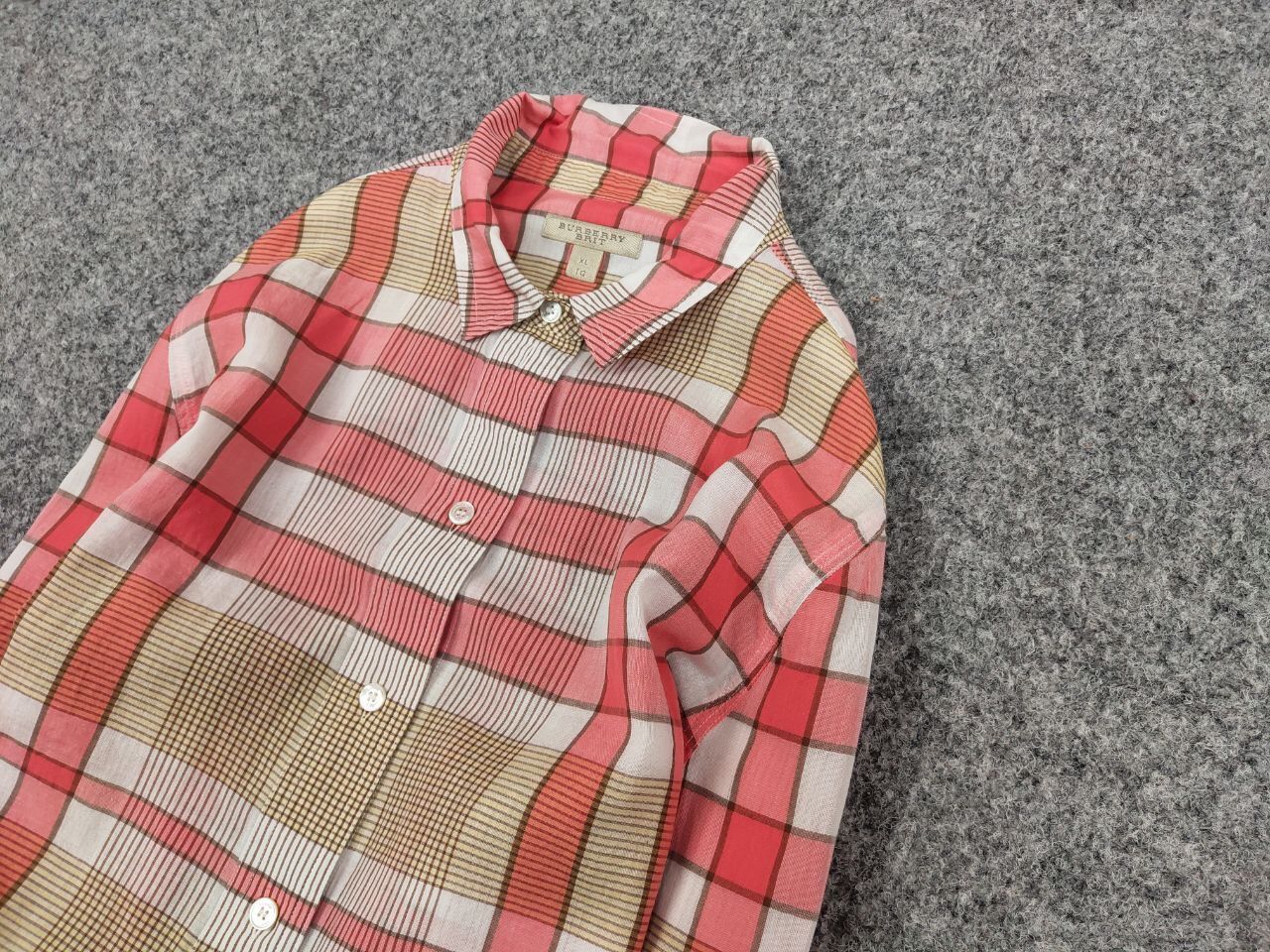 Burberry Burberry Brit Cream Big nova check Women's Button Shirt Size ONE SIZE - 4 Thumbnail