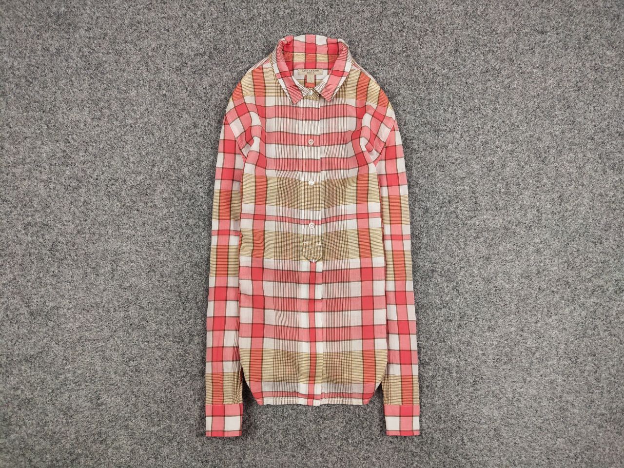Burberry Burberry Brit Cream Big nova check Women's Button Shirt Size ONE SIZE - 1 Thumbnail