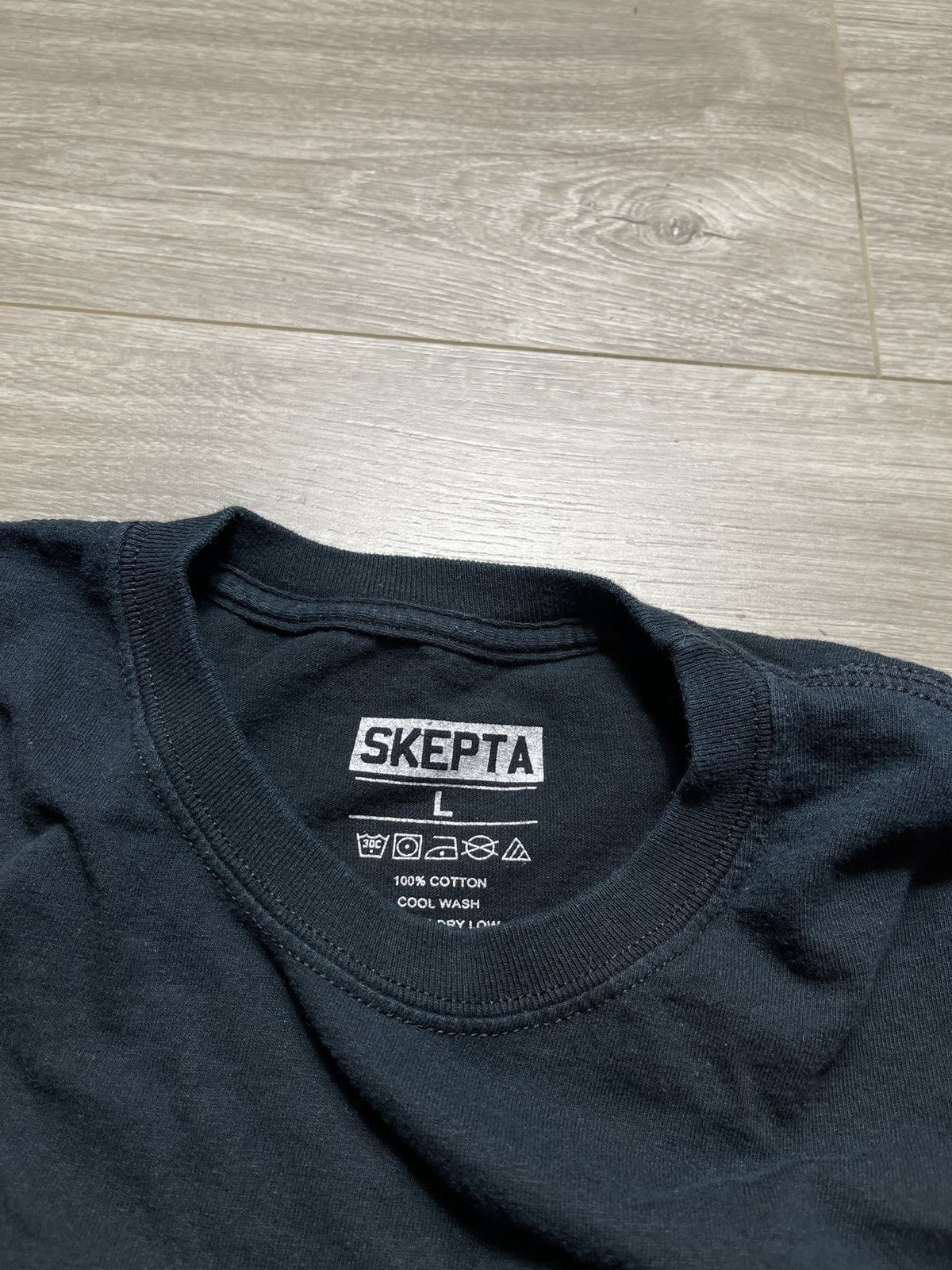 Rap Tees Skepta It Ain’t Safe Officially Licensed Merchandise Size US L / EU 52-54 / 3 - 3 Thumbnail