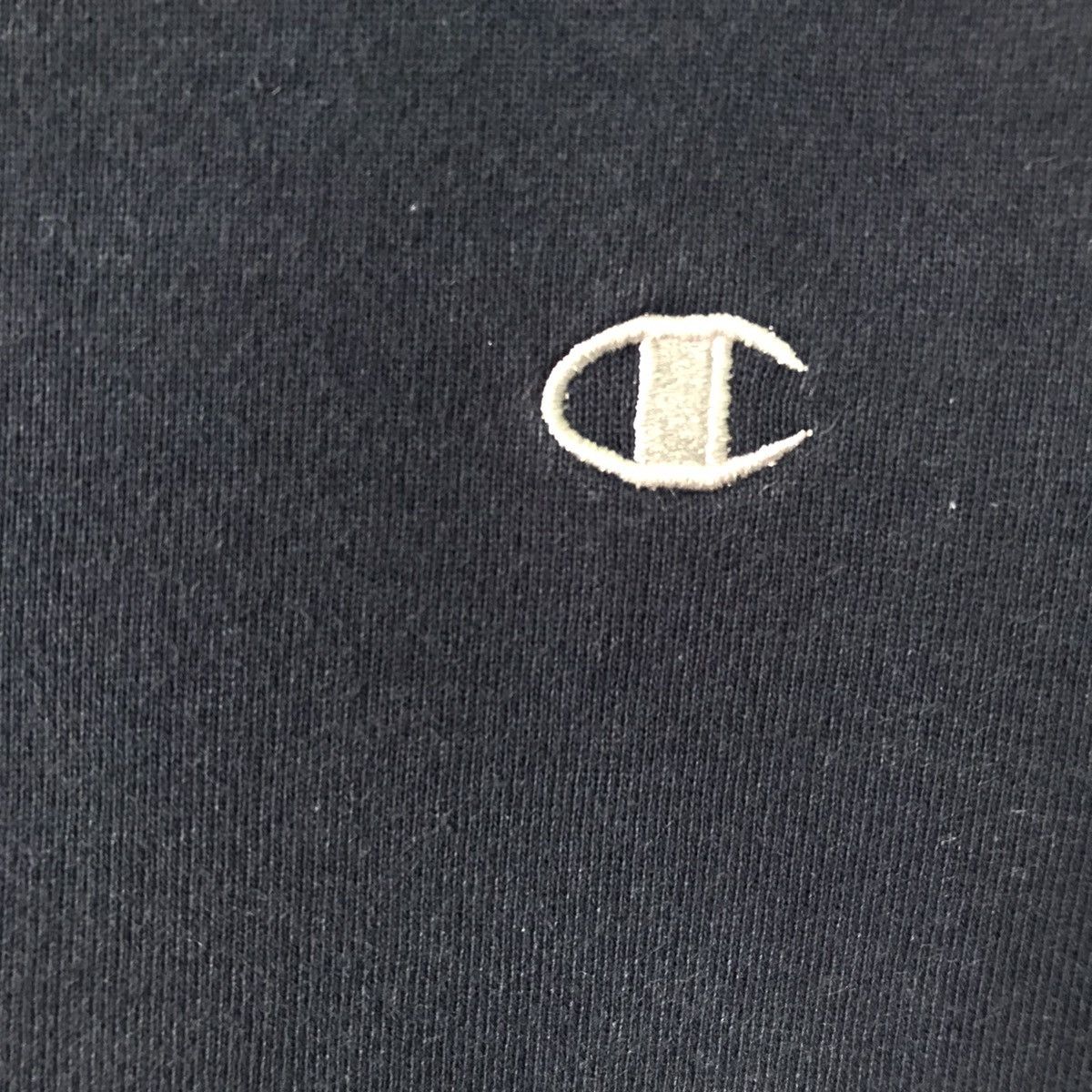 Champion Vintage Champion Crewneck Sweatshirt size M Size US M / EU 48-50 / 2 - 7 Thumbnail