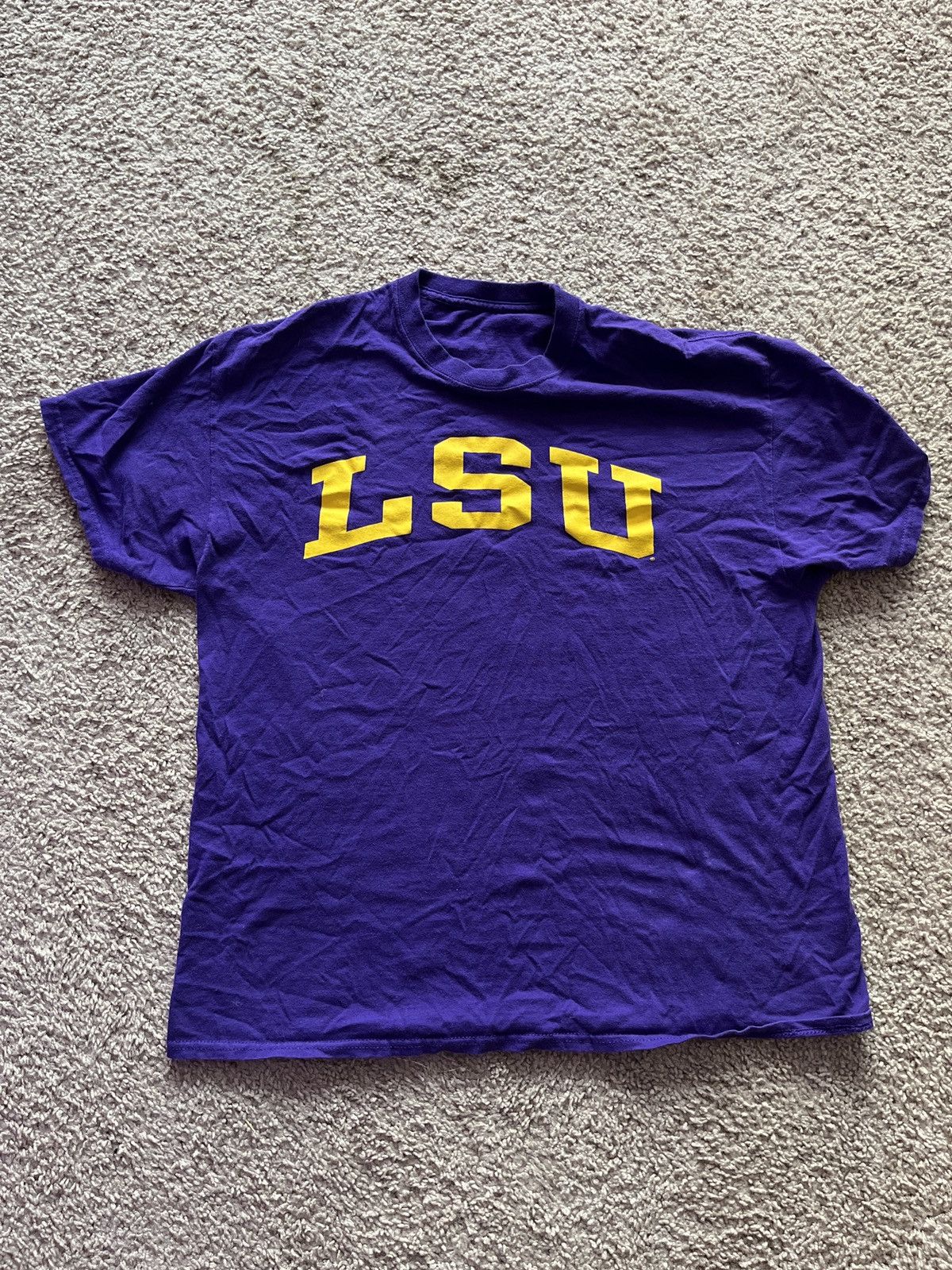 Vintage Purple with Gold LSU tigers Large T shirt college logo Size US L / EU 52-54 / 3 - 1 Thumbnail