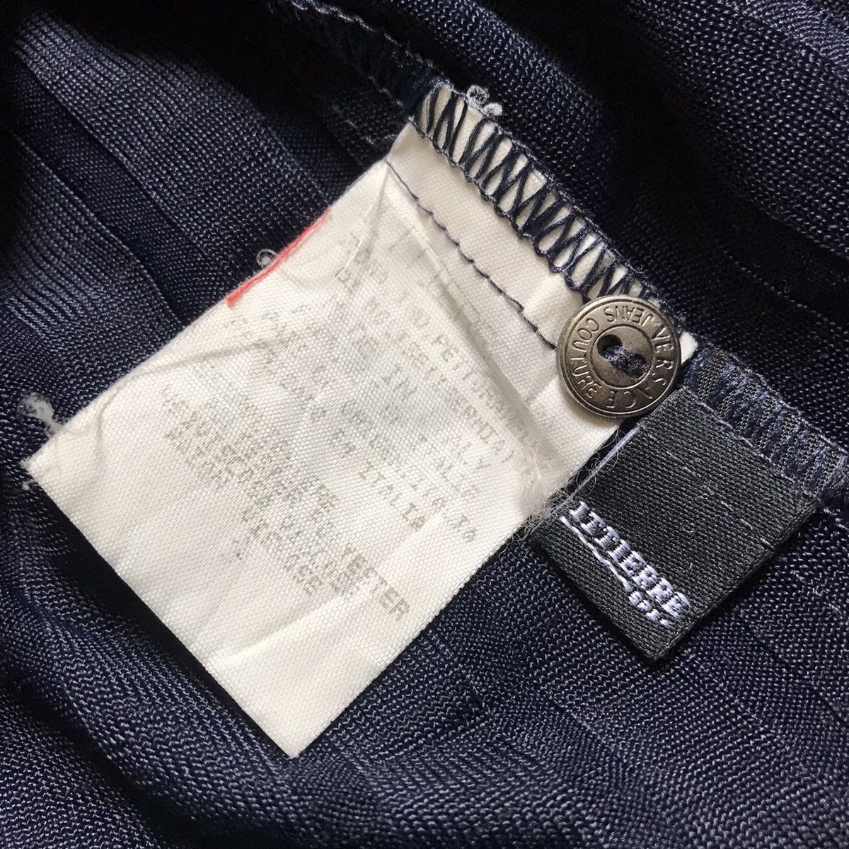 Versace Vtg Versace Jeans Couture Button Up Shirt Size US L / EU 52-54 / 3 - 7 Thumbnail
