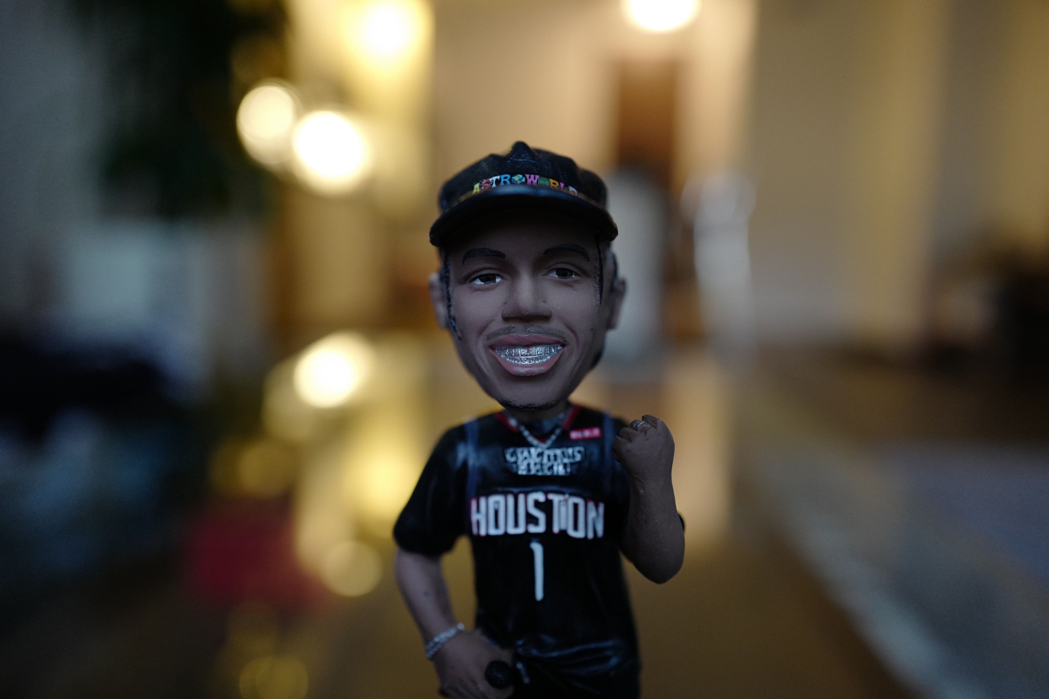 Travis Scott Cactus Jack x Travis Scott - Bobble Head Size ONE SIZE - 2 Thumbnail