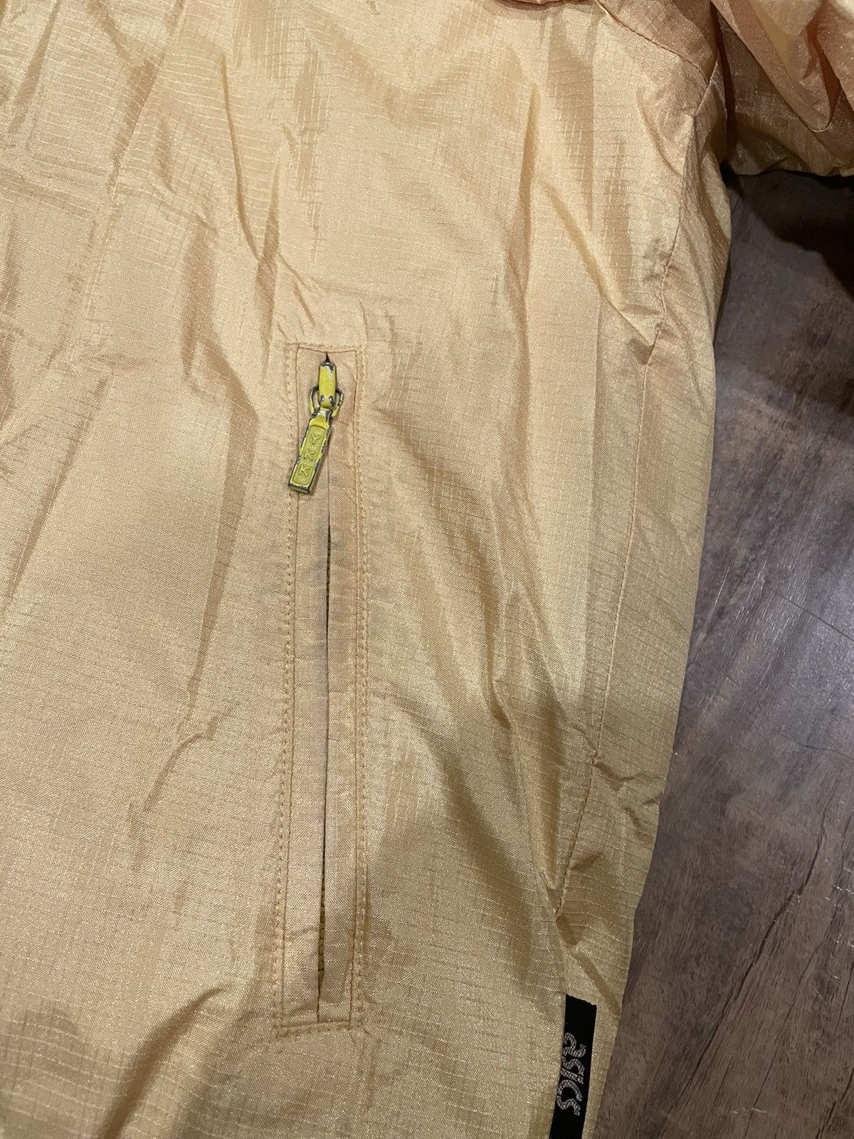 Moncler Moncler Yellow Down Fill Puffer Jacket Embroidered Logo Size US S / EU 44-46 / 1 - 19 Thumbnail