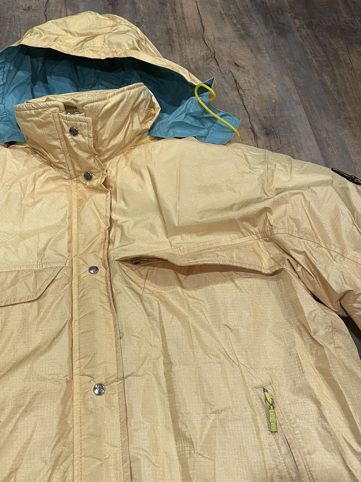 Moncler Moncler Yellow Down Fill Puffer Jacket Embroidered Logo Size US S / EU 44-46 / 1 - 12 Thumbnail