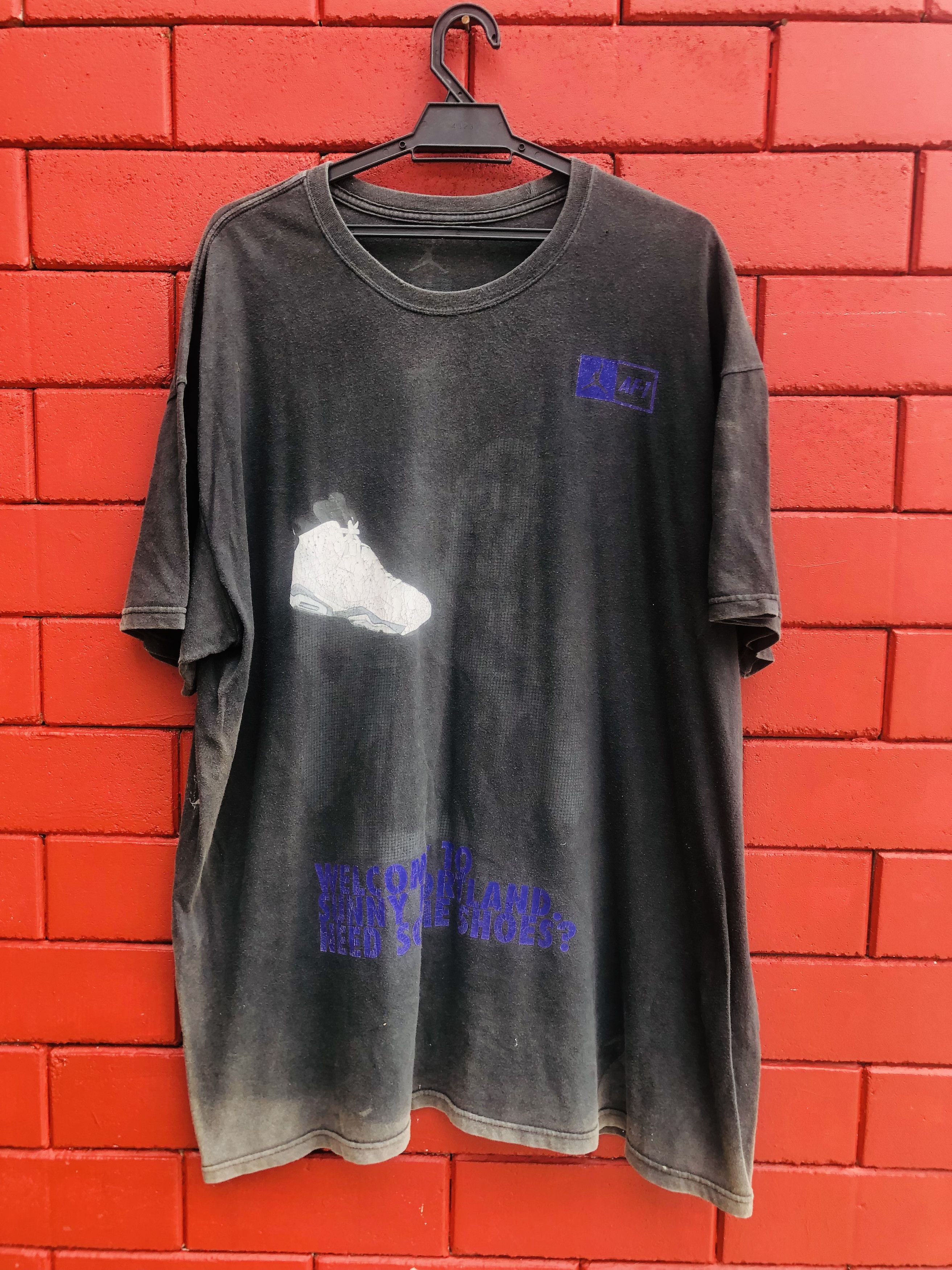 Jordan Brand Vintage Air Jordan Faded Fashion Style Shirt Size US XL / EU 56 / 4 - 1 Thumbnail