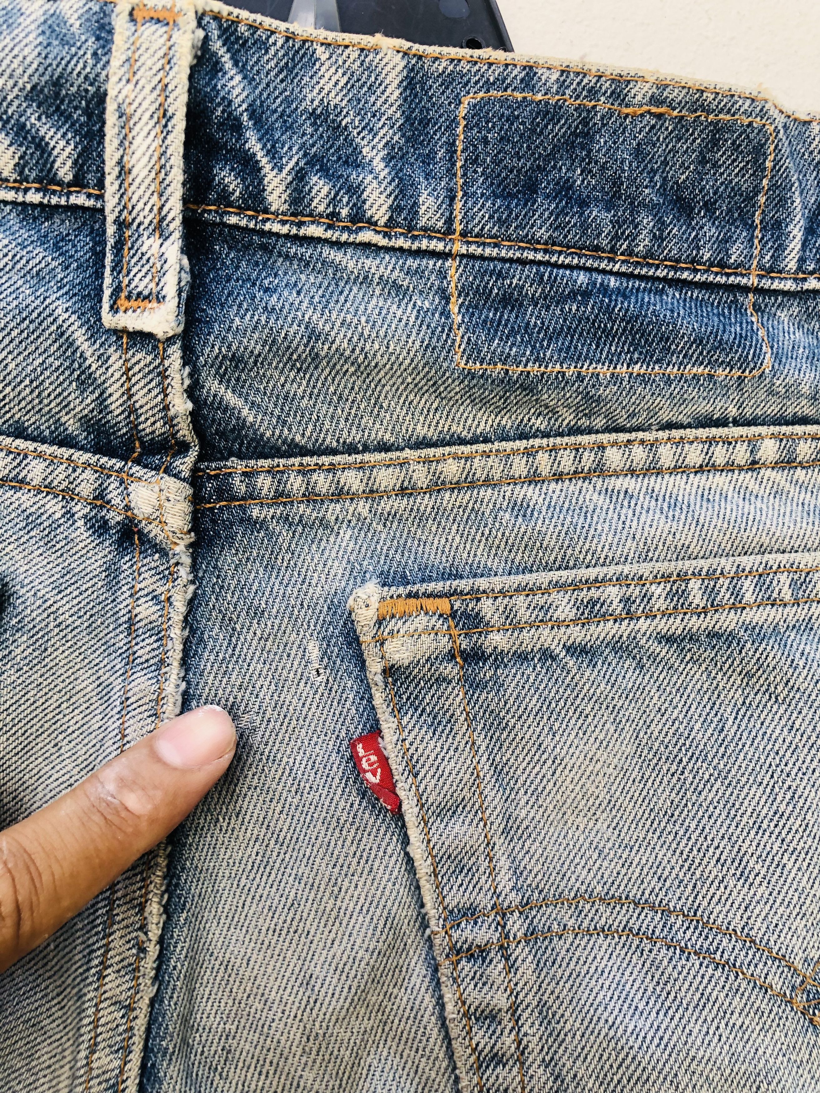 Levi's Vintage Clothing Vintage Levis Distressed Nirvana Kurt Cobain Fashion Style Size US 30 / EU 46 - 12 Thumbnail