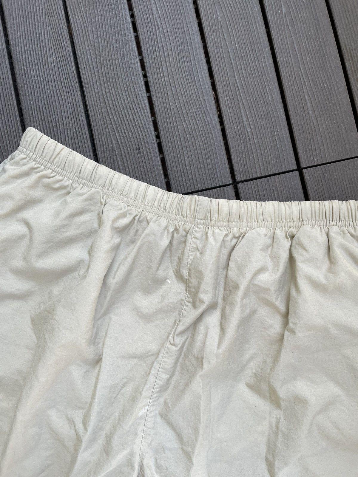 Nike NIKE VINTAGE MINI SWOOSH SWIMMING SHORTS 90s Size US 34 / EU 50 - 3 Thumbnail