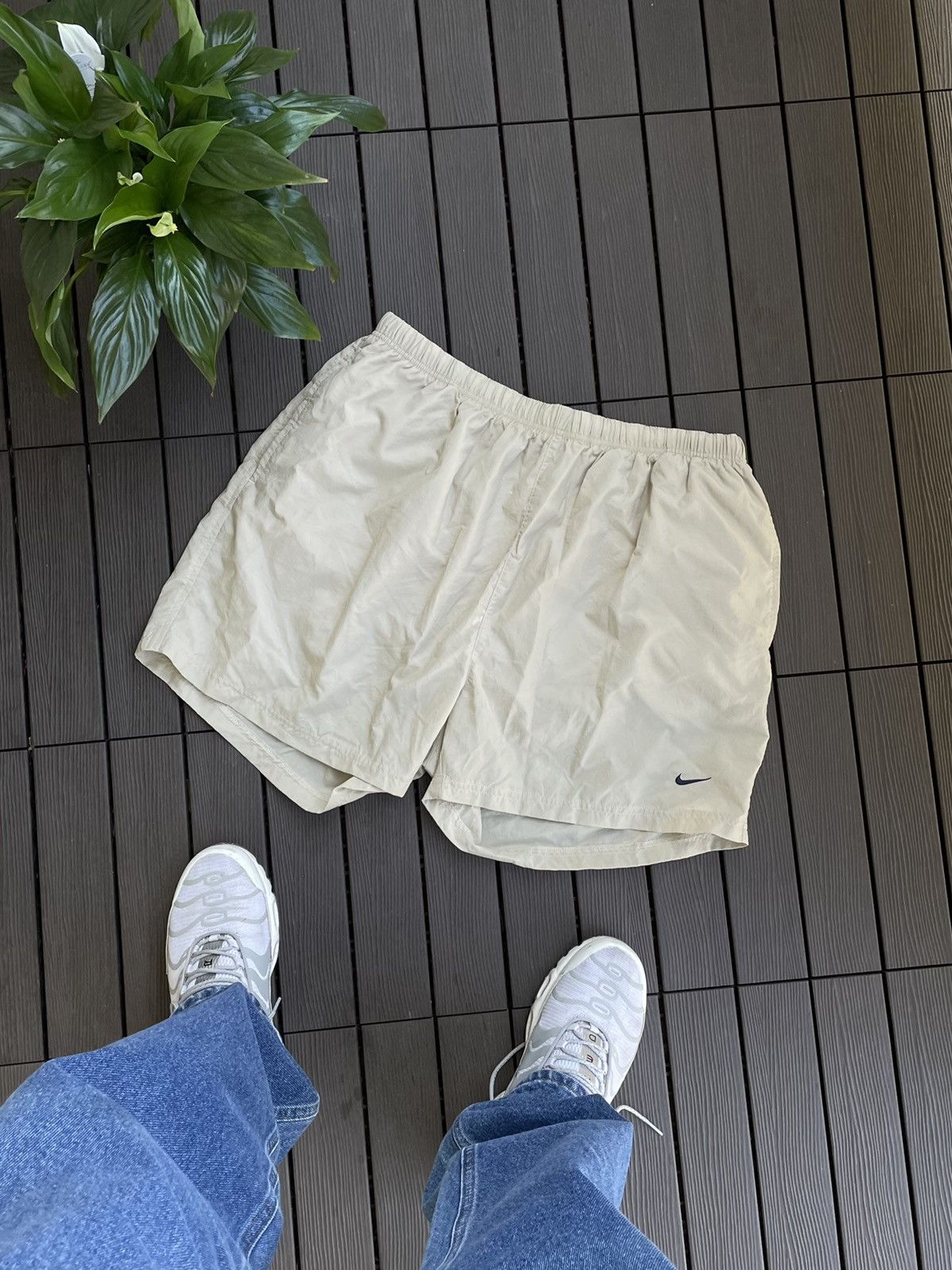 Nike NIKE VINTAGE MINI SWOOSH SWIMMING SHORTS 90s Size US 34 / EU 50 - 1 Thumbnail