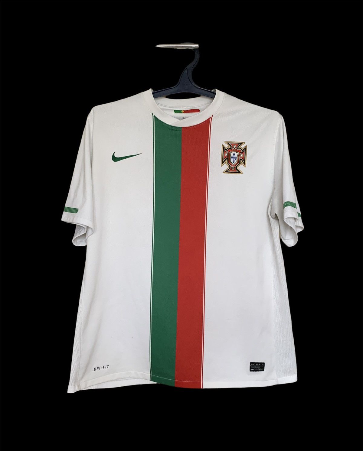 Nike 2010 World Cup Nike Portugal Away Soccer Jersey Size US XL / EU 56 / 4 - 1 Thumbnail
