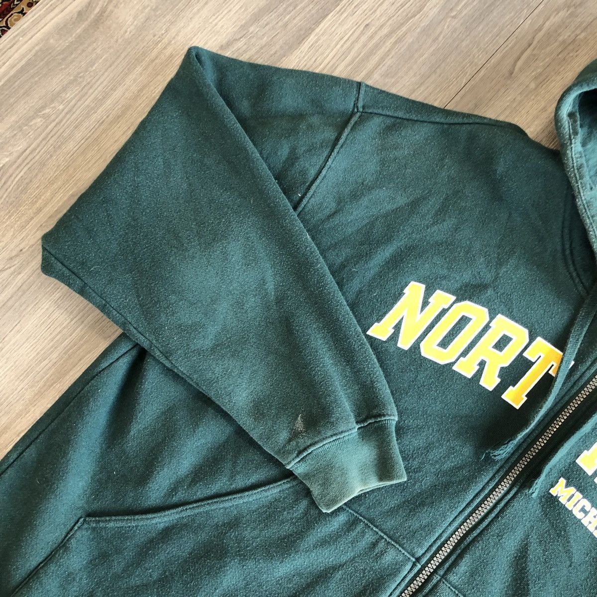 Vintage Vintage Pine Green Michigan State Spellout Hoodie Zip Up XL Size US XL / EU 56 / 4 - 4 Thumbnail
