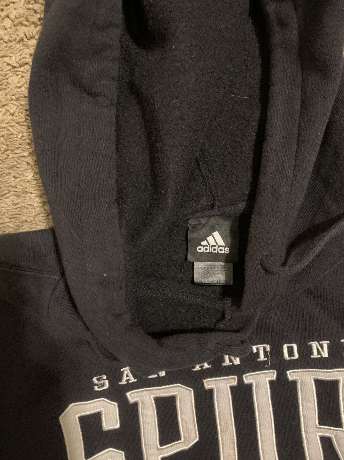Adidas Vintage San Antonio Spurs hoodie 90s size xl Size US XL / EU 56 / 4 - 4 Thumbnail