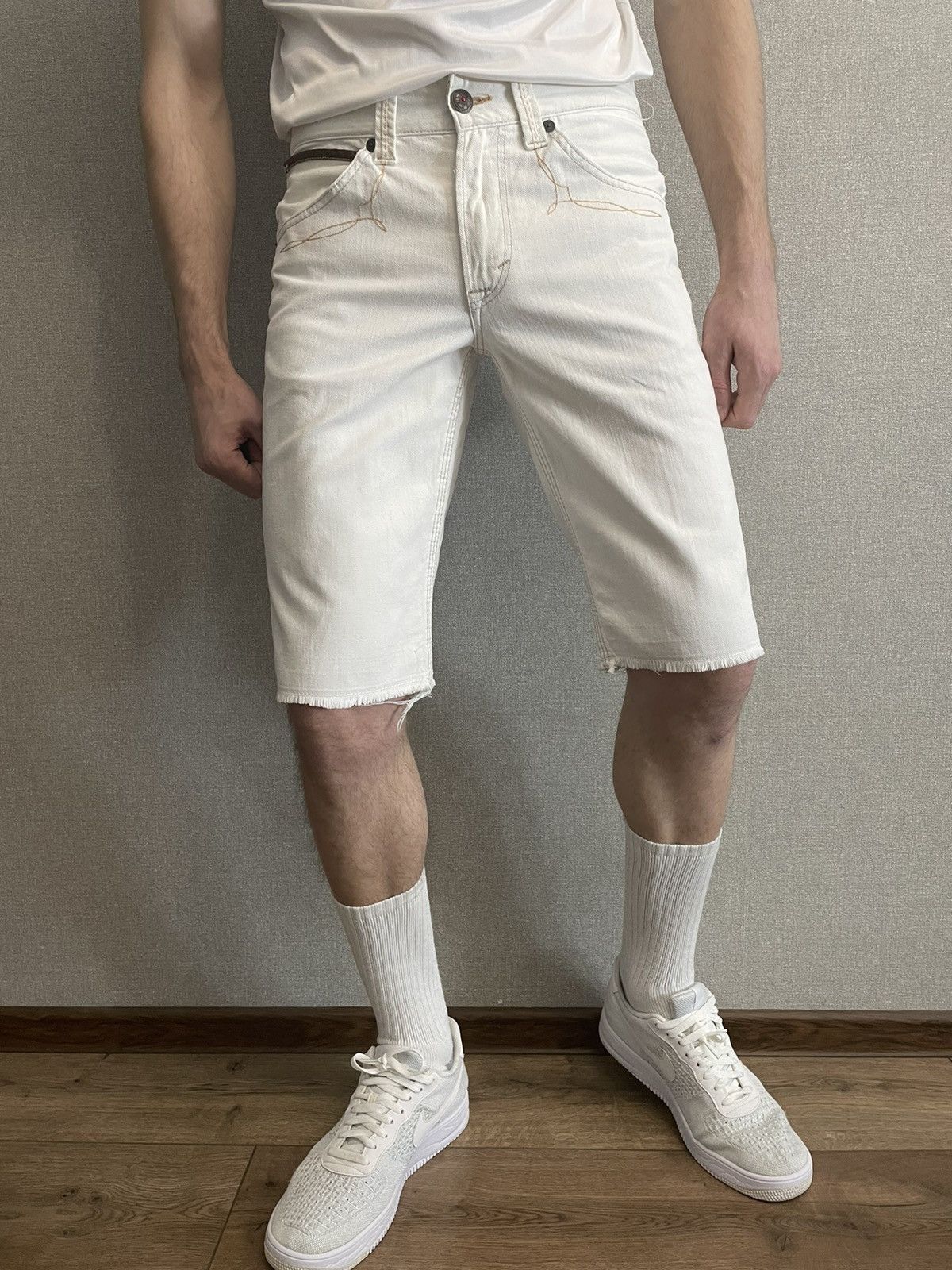 Edwin Rare Edwin XU Exclusive Vintage white denim shorts size 32 Size US 32 / EU 48 - 5 Thumbnail