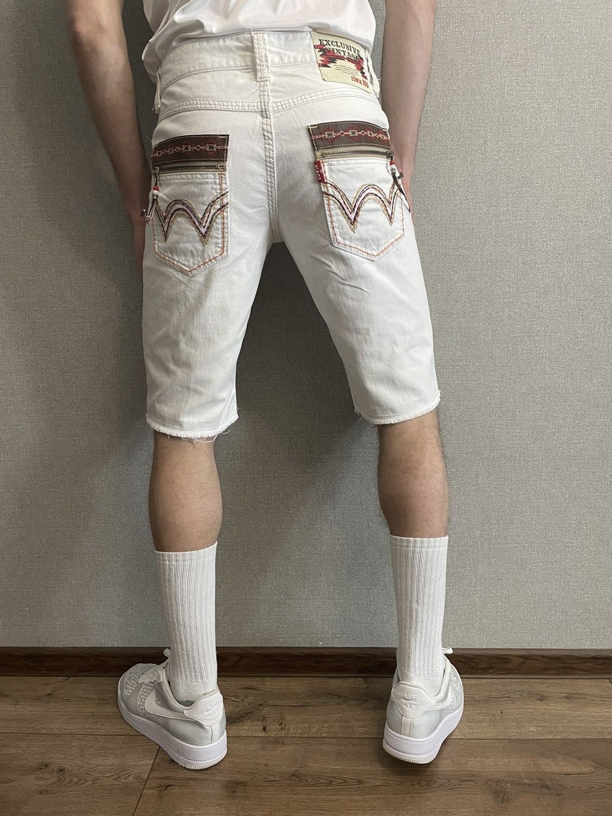 Edwin Rare Edwin XU Exclusive Vintage white denim shorts size 32 Size US 32 / EU 48 - 4 Thumbnail