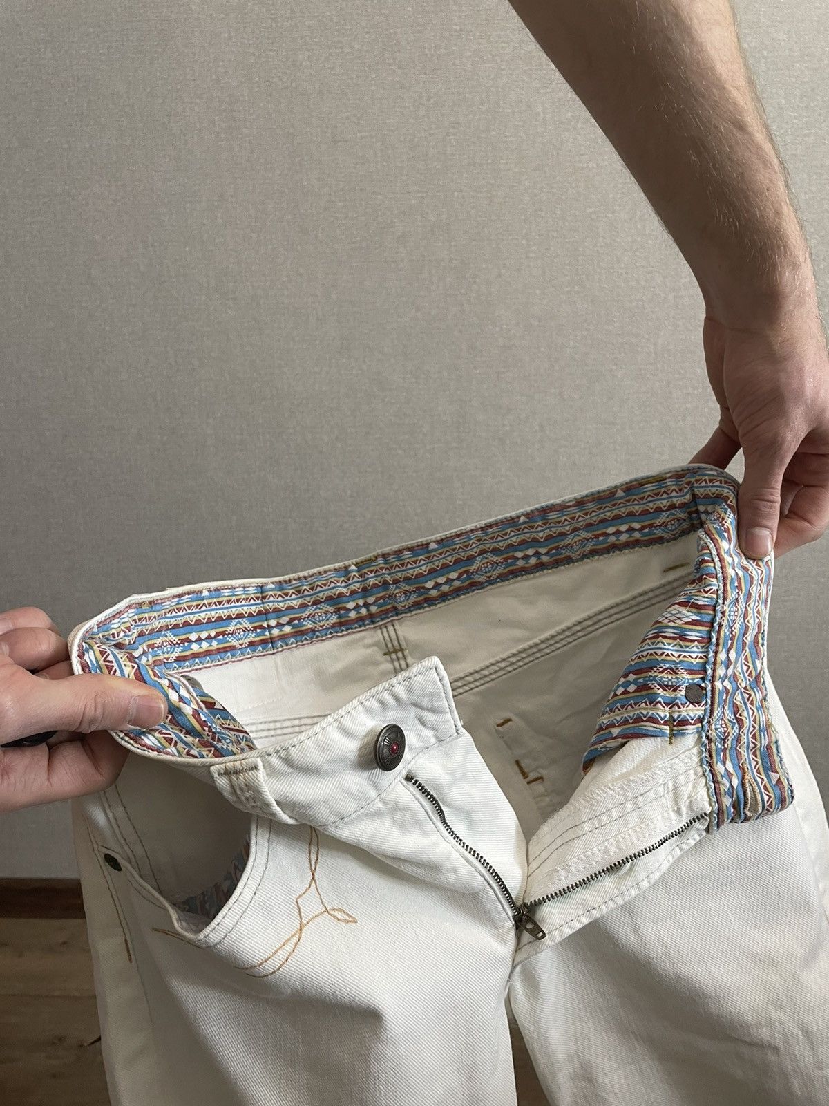 Edwin Rare Edwin XU Exclusive Vintage white denim shorts size 32 Size US 32 / EU 48 - 9 Thumbnail