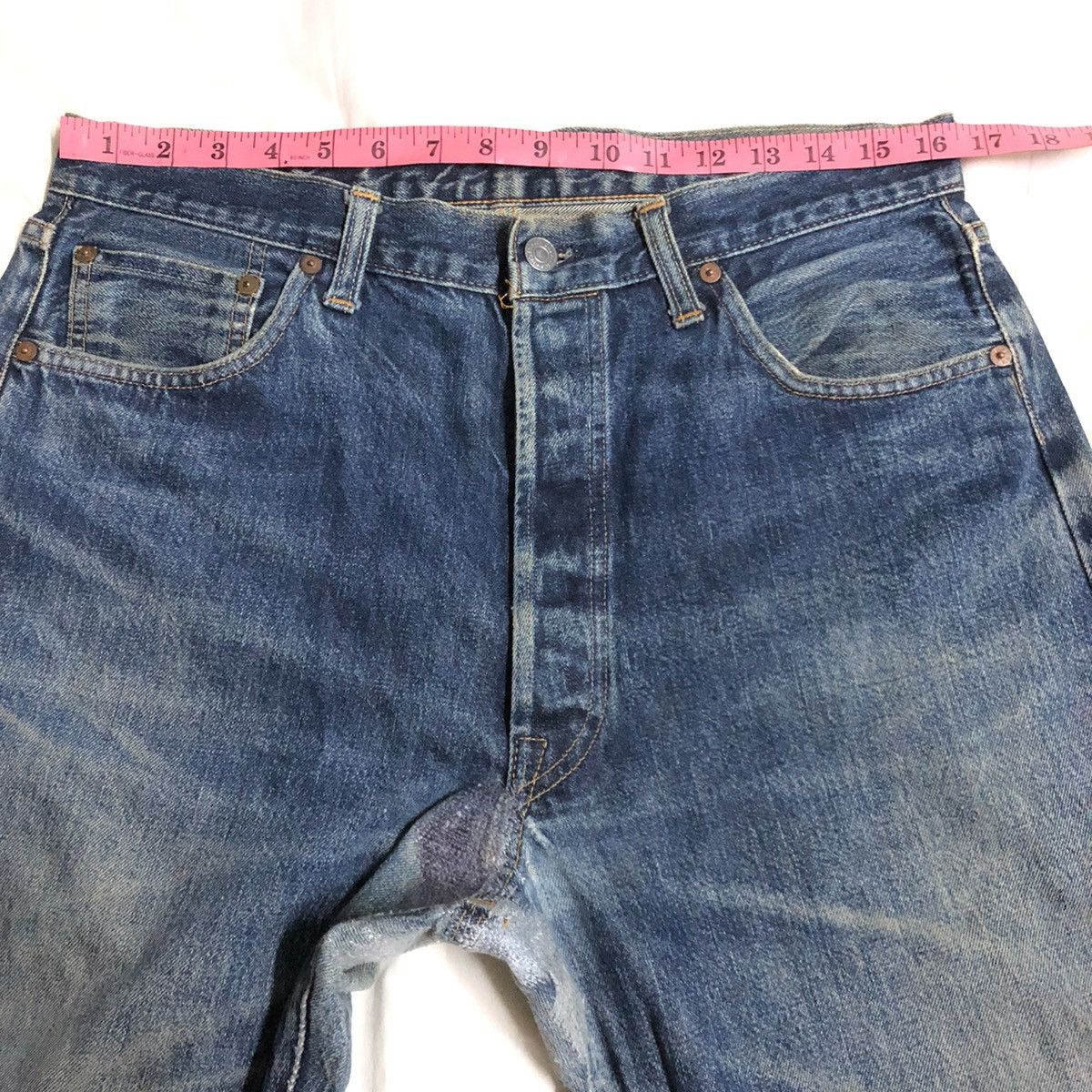 Levi's × Levi's Vintage Clothing Vintage Levi’s 501xx Capital ‘e’ Selvedge Denim Size US 33 - 8 Thumbnail