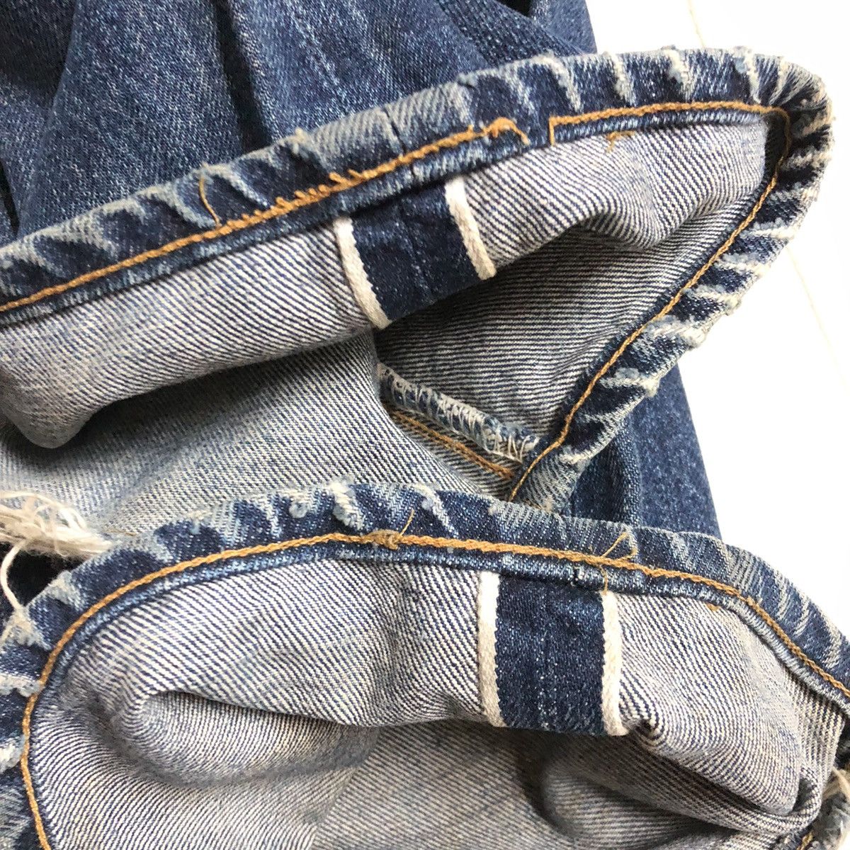 Levi's × Levi's Vintage Clothing Vintage Levi’s 501xx Capital ‘e’ Selvedge Denim Size US 33 - 17 Thumbnail