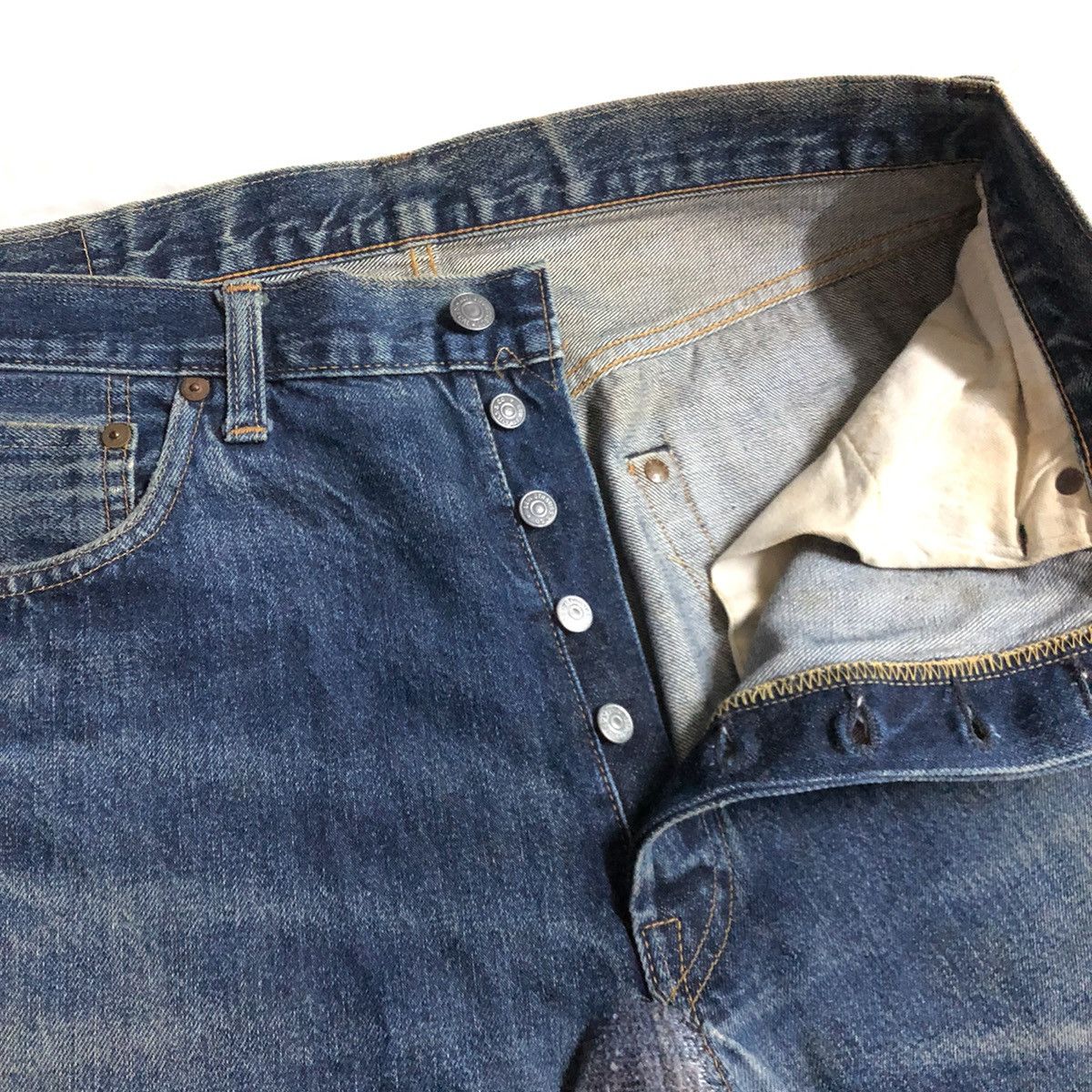 Levi's × Levi's Vintage Clothing Vintage Levi’s 501xx Capital ‘e’ Selvedge Denim Size US 33 - 4 Thumbnail