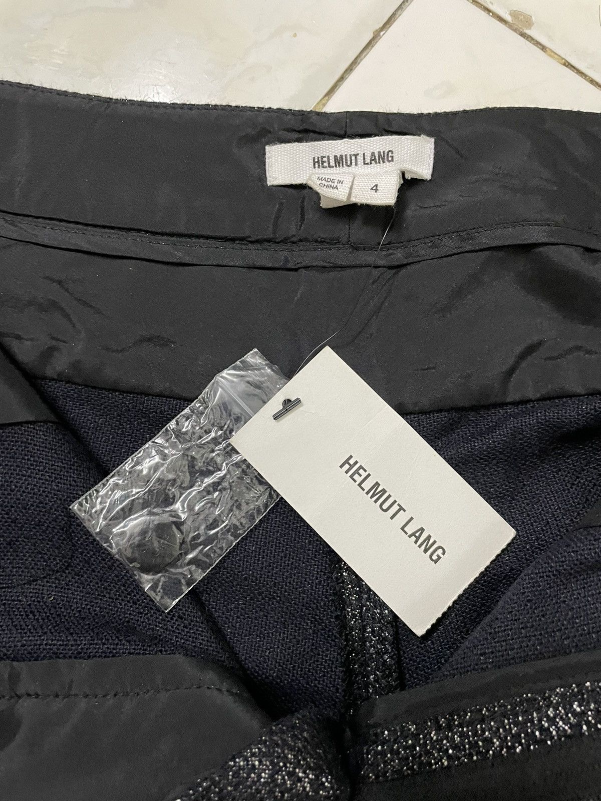 Helmut Lang NWT Helmut Lang Old Silver Color Short Pants Size 30" / US 8 / IT 44 - 8 Thumbnail