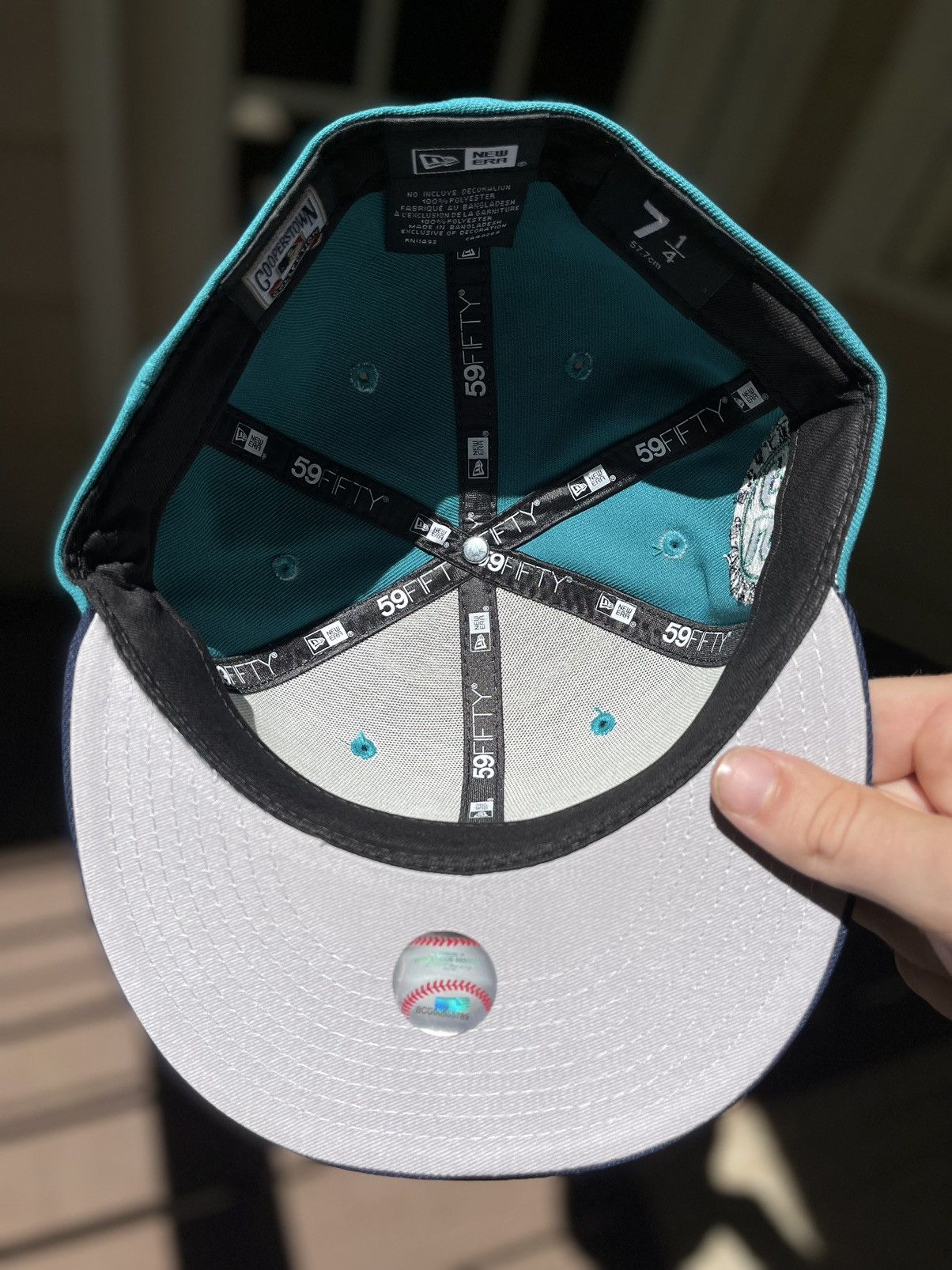 New Era SportsWorld165 Seattle Mariners 2 Tone 35th Year Size 7 1/4 Size ONE SIZE - 4 Thumbnail