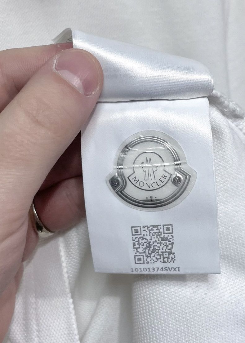 Moncler Moncler White Triple Logo Piqué Polo Size US M / EU 48-50 / 2 - 7 Thumbnail