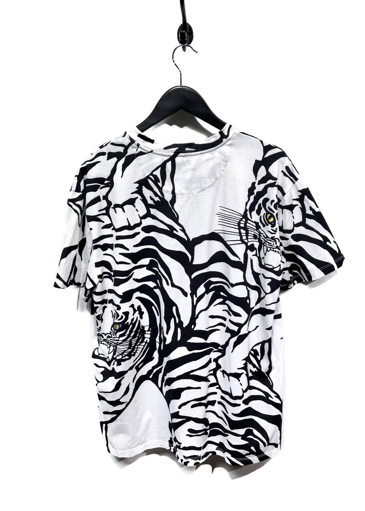Valentino Valentino White Tiger Print T-shirt Size US M / EU 48-50 / 2 - 5 Thumbnail