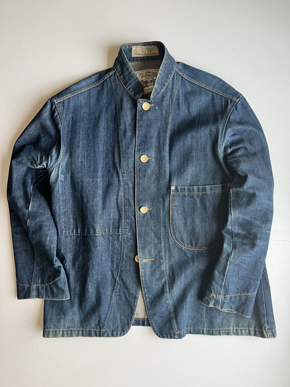 VISIONAIRE 31 BLUE