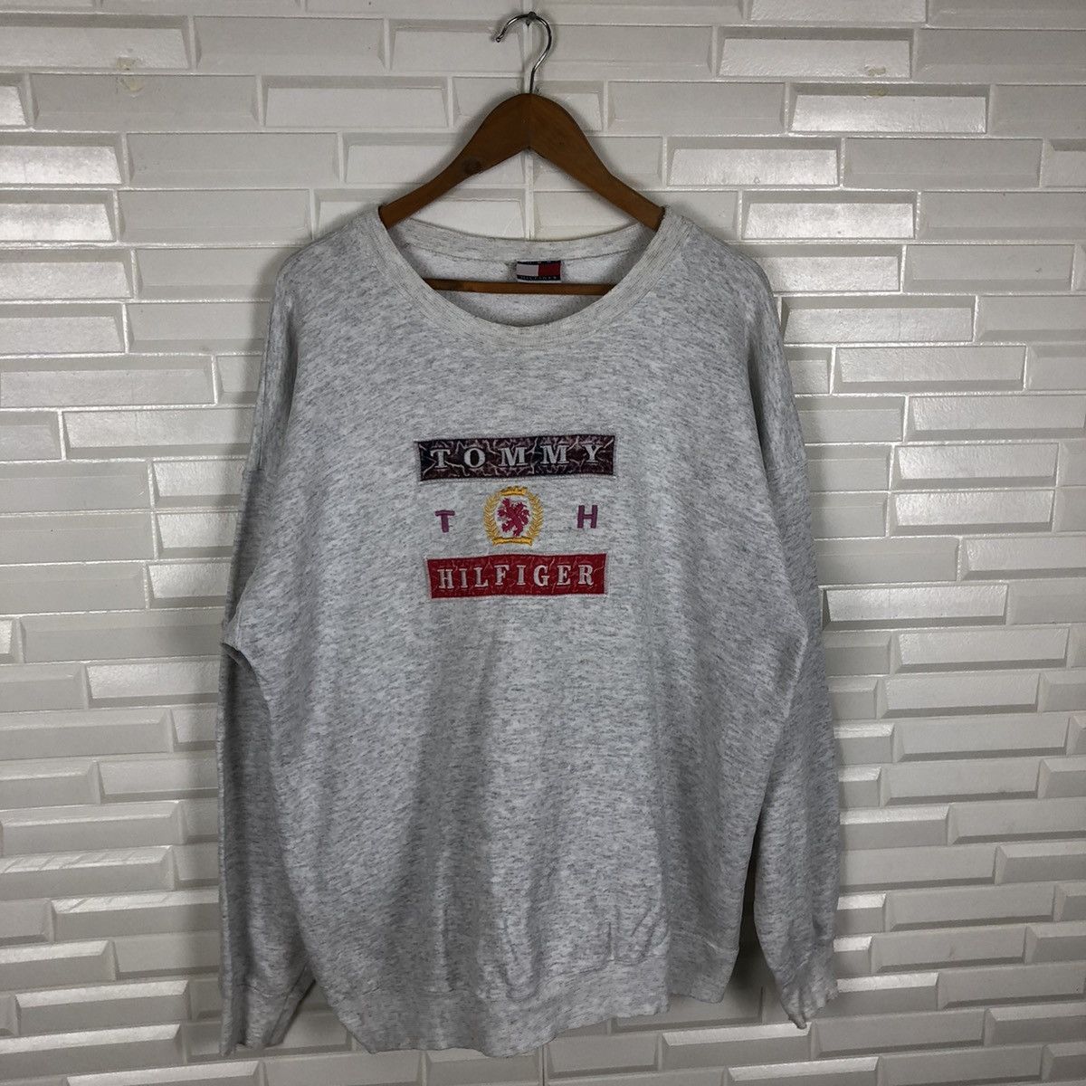 Tommy Hilfiger × Vintage TOMMY HILFIGER SWEATSHIRT VINTAGE Size US L / EU 52-54 / 3 - 4 Thumbnail