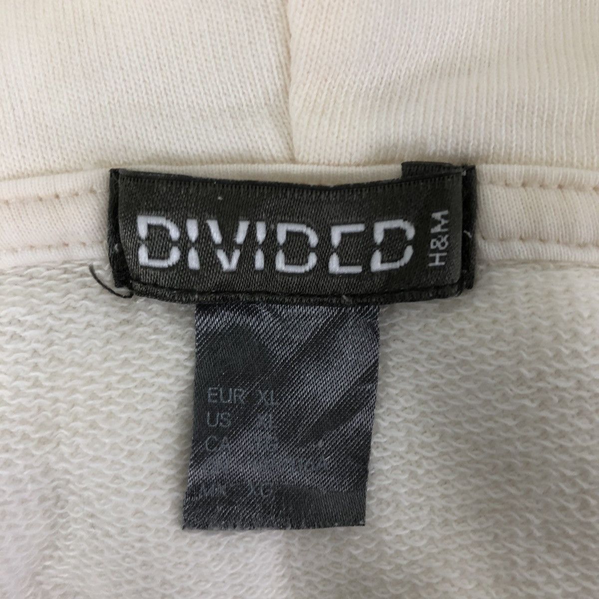 Band Tees × Divided × H&M 2018 METALLICA UNDER LICENSE HOODIE SWEASHIRT Size US XL / EU 56 / 4 - 10 Thumbnail