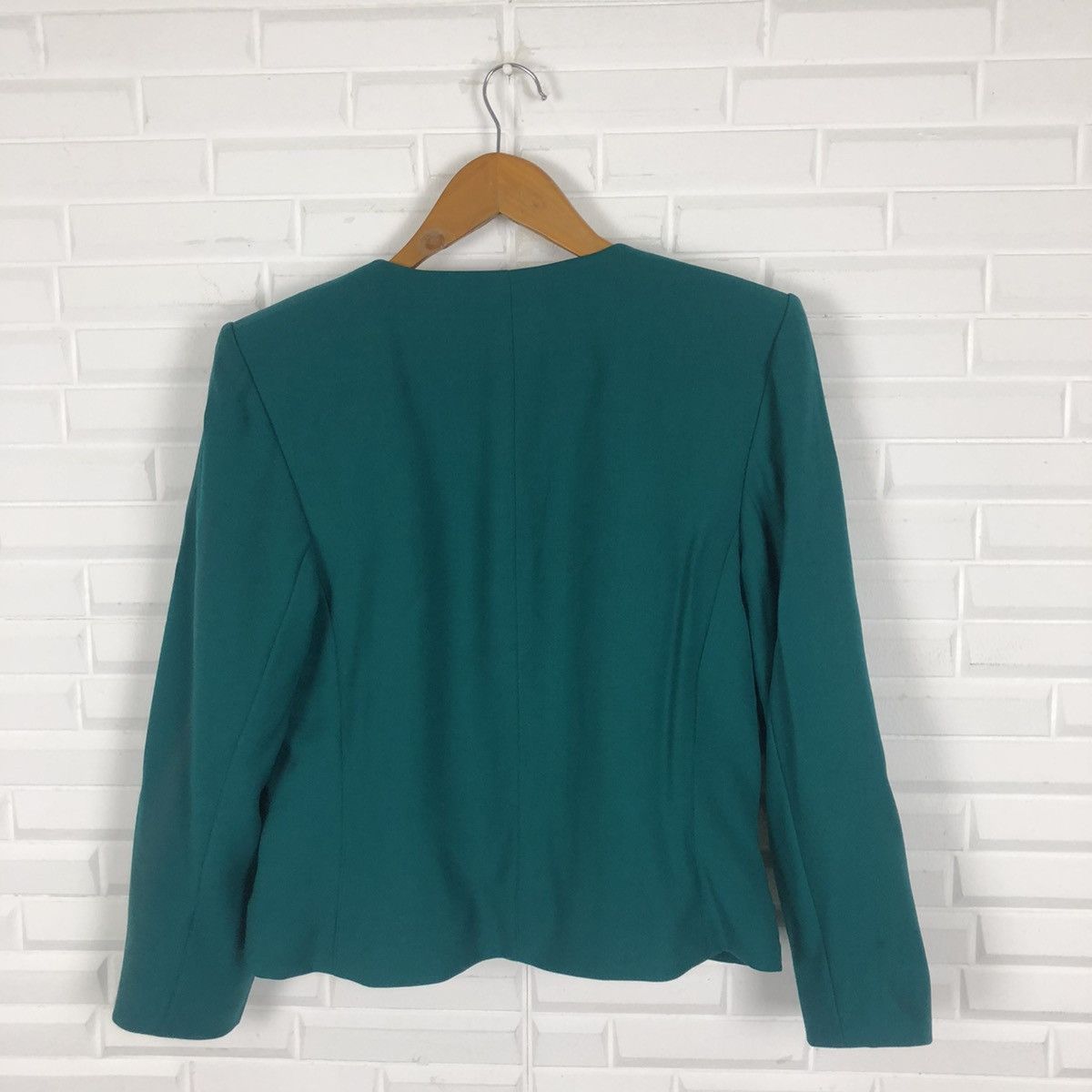 Designer × Yves Saint Laurent YVES SAINT LAUREN CROPPED LIGHT JACKET Size US M / EU 48-50 / 2 - 5 Thumbnail