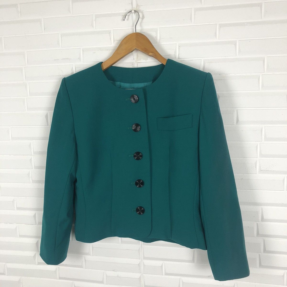 Designer × Yves Saint Laurent YVES SAINT LAUREN CROPPED LIGHT JACKET Size US M / EU 48-50 / 2 - 3 Thumbnail
