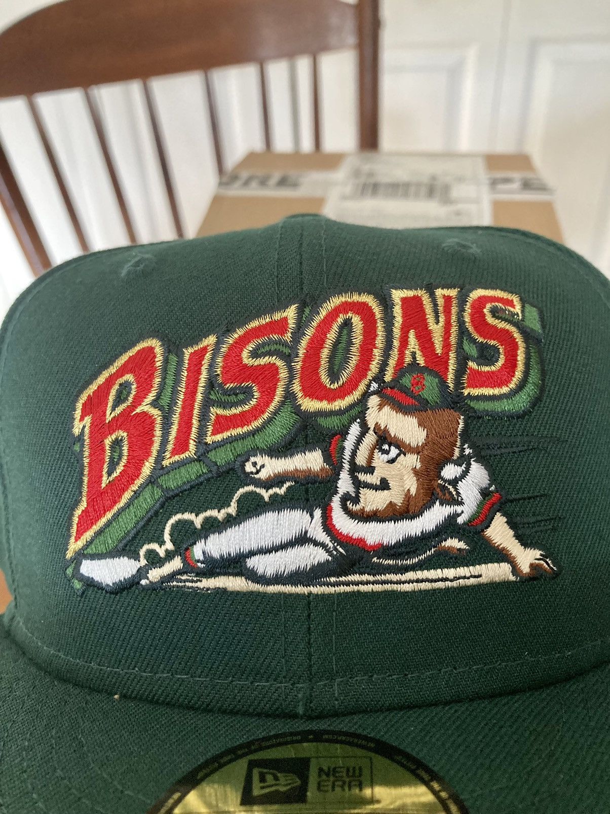 New Era Topperz. Buffalo hot Bisons. Size 7 3/4