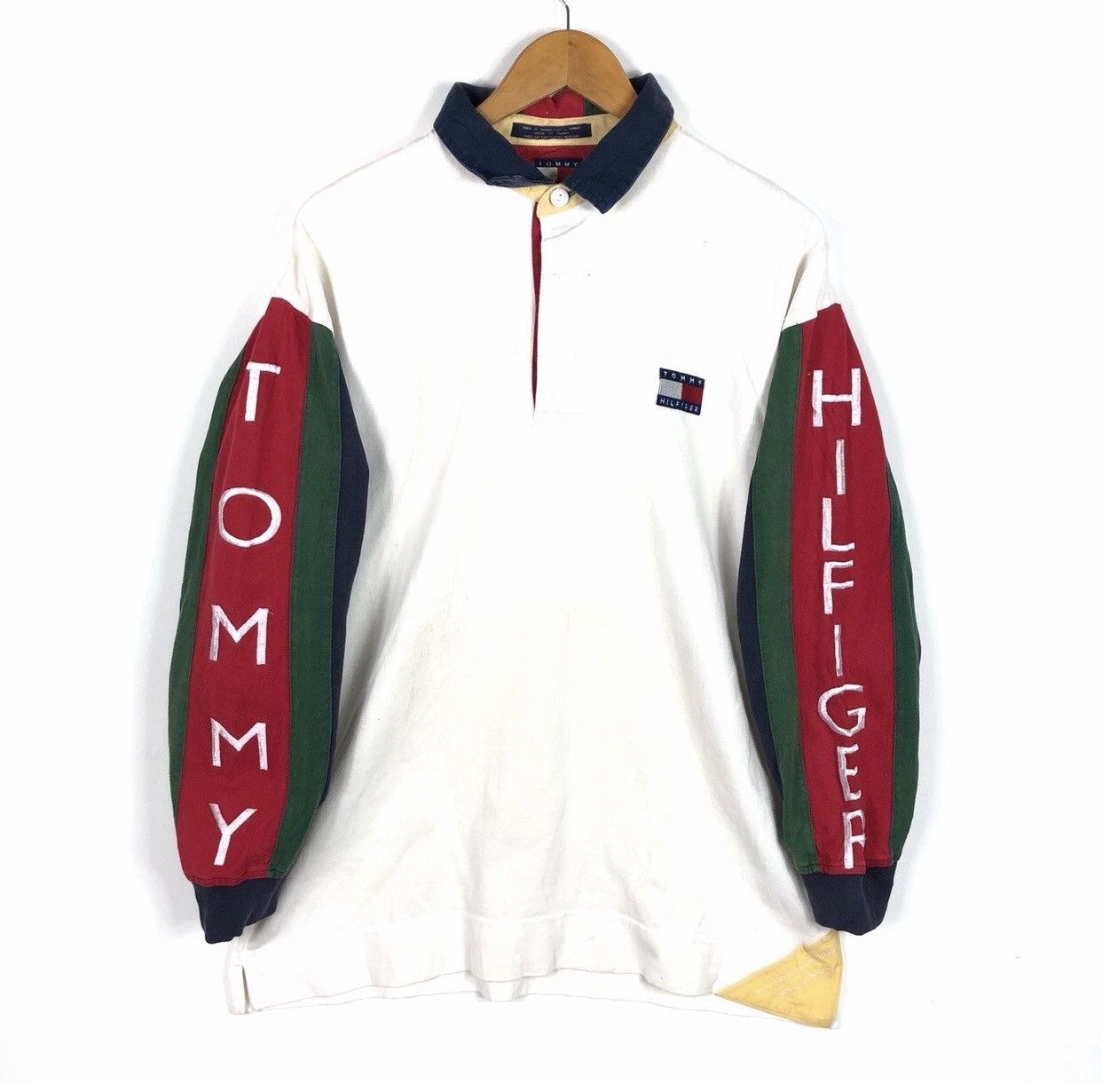 Tommy Hilfiger Vintage Tommy Hilfiger Sailing Gear Sweatshirt Big Logo Size US L / EU 52-54 / 3 - 1 Thumbnail