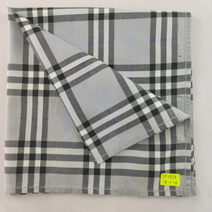 Burberry × Vintage Handkerchief/ Neckerchief/ Bandana - 3F1938 Size ONE SIZE - 1 Thumbnail