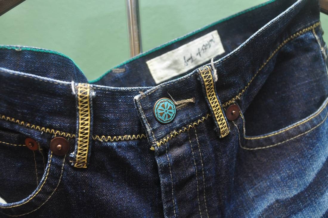 Japanese Brand × Vintage Vintage Japanese Made In Japan Travis Scott Fashion Style Size US 34 / EU 50 - 5 Thumbnail