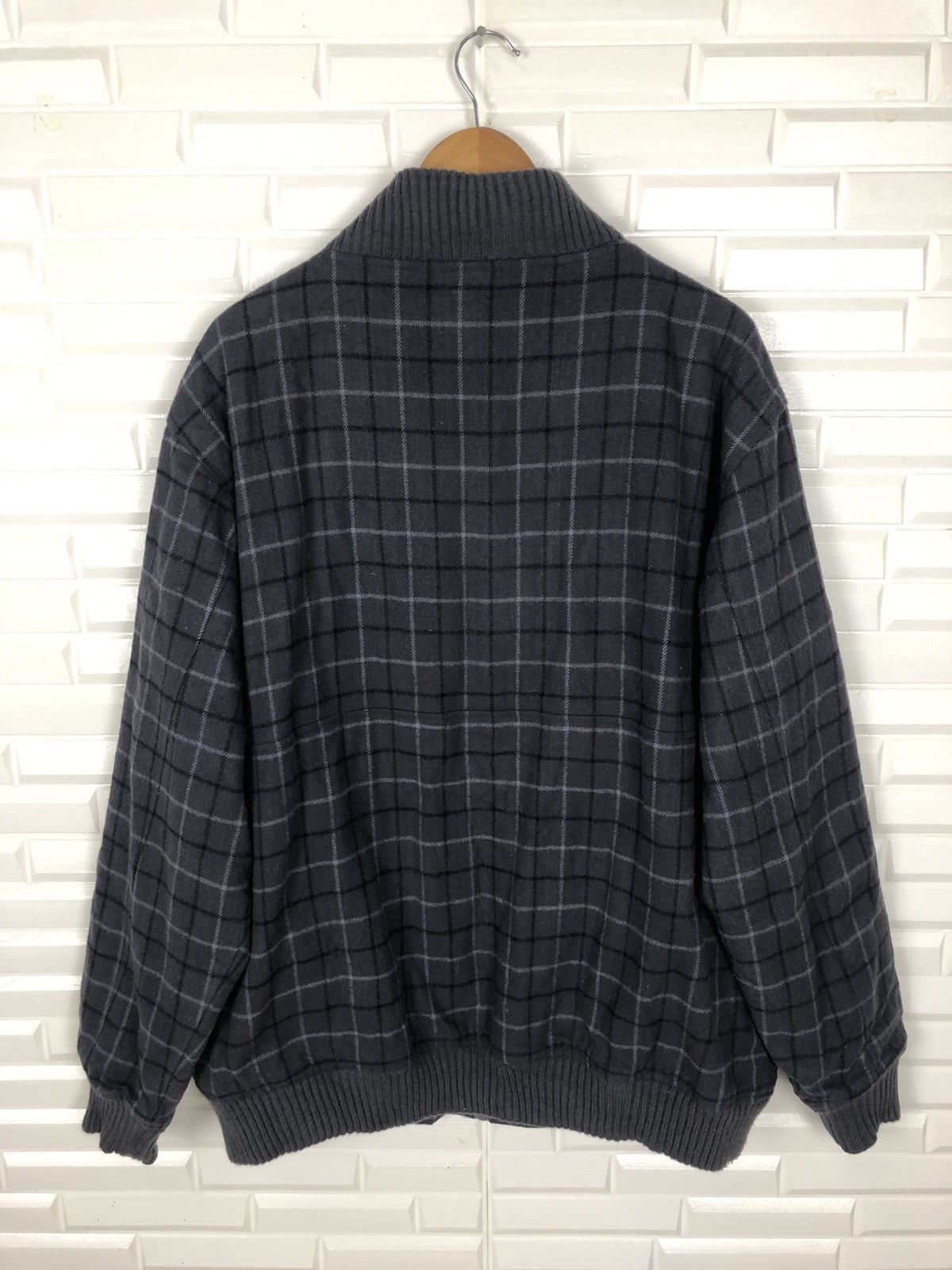 Vintage × Woolrich Woolen Mills WOOLRICH THE ORIGINAL OUTDOOR TARTAN JACKET Size US XL / EU 56 / 4 - 5 Thumbnail