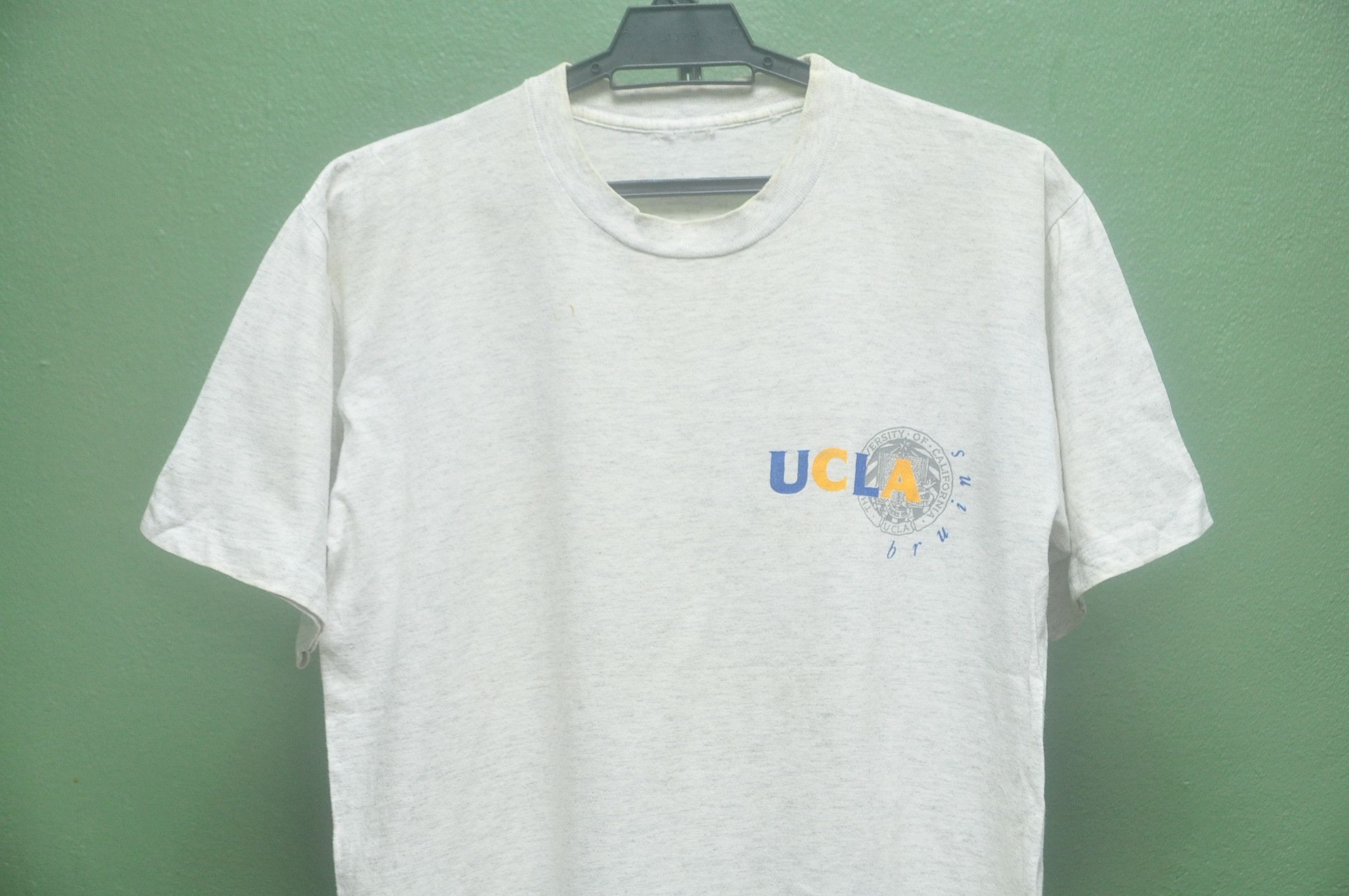 Japanese Brand × Vintage Vintage Bruins Ucla University Of California Shirt Size US M / EU 48-50 / 2 - 3 Thumbnail