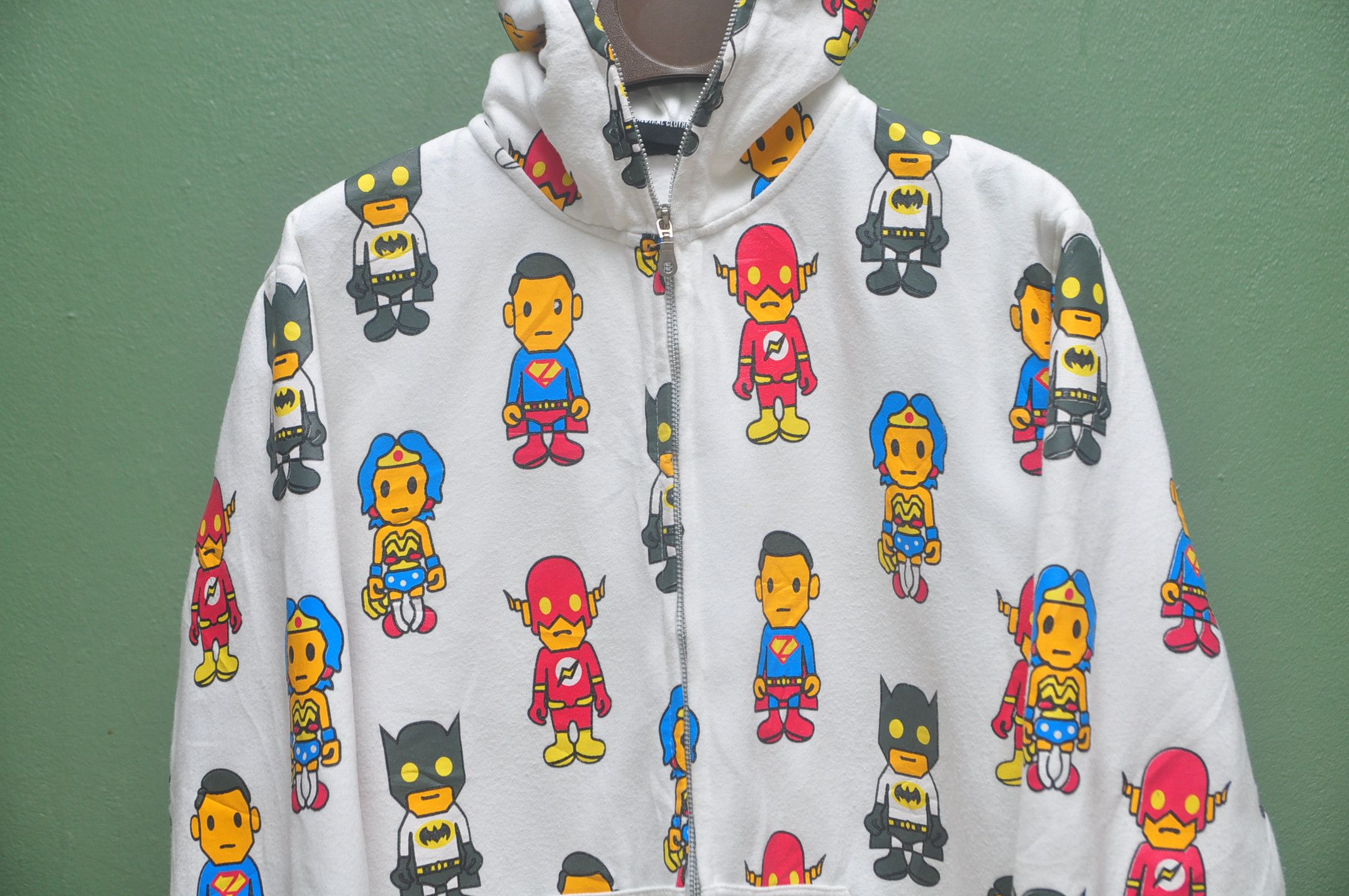 Japanese Brand Vintage Marvel Full Print Hoodie streetwear Fashion Style Size US L / EU 52-54 / 3 - 3 Thumbnail
