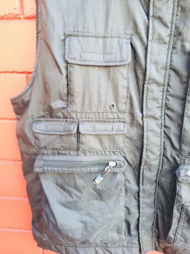 Gap × Japanese Brand Vintage Gap Japanese Design Vest Travis Scott Fashion Style Size US L / EU 52-54 / 3 - 5 Thumbnail