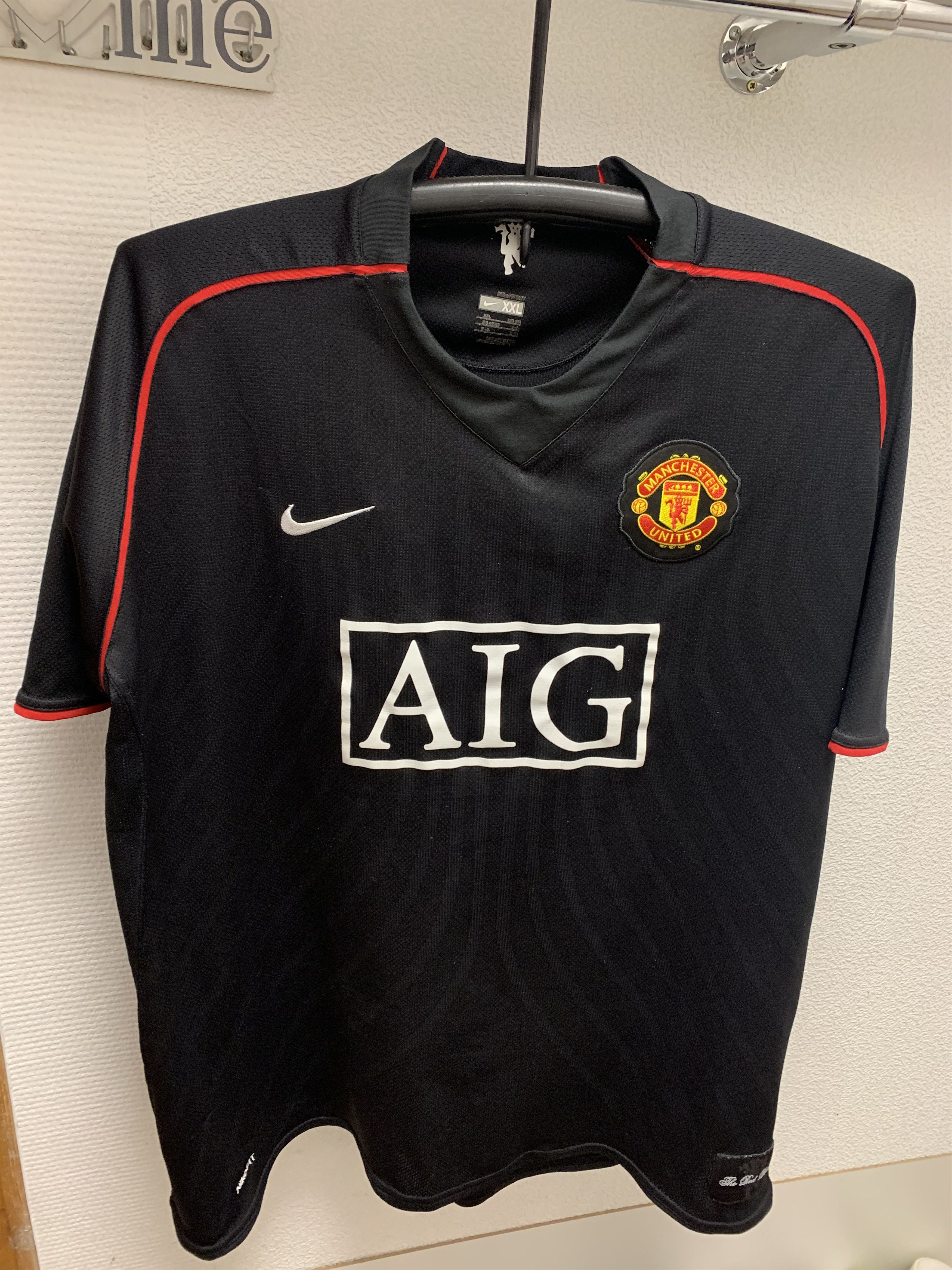 Manchester United Nike soccer jersey AIG XXL