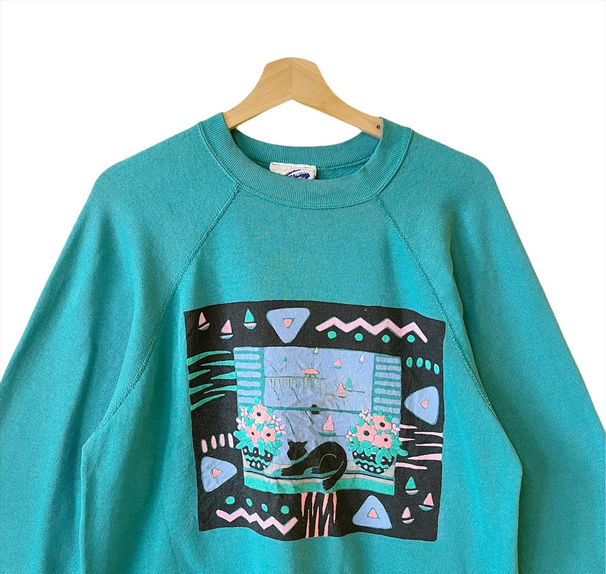 Vintage Vintage 90’s Art Design Crewneck Sweatshirt Size M Size US M / EU 48-50 / 2 - 4 Thumbnail