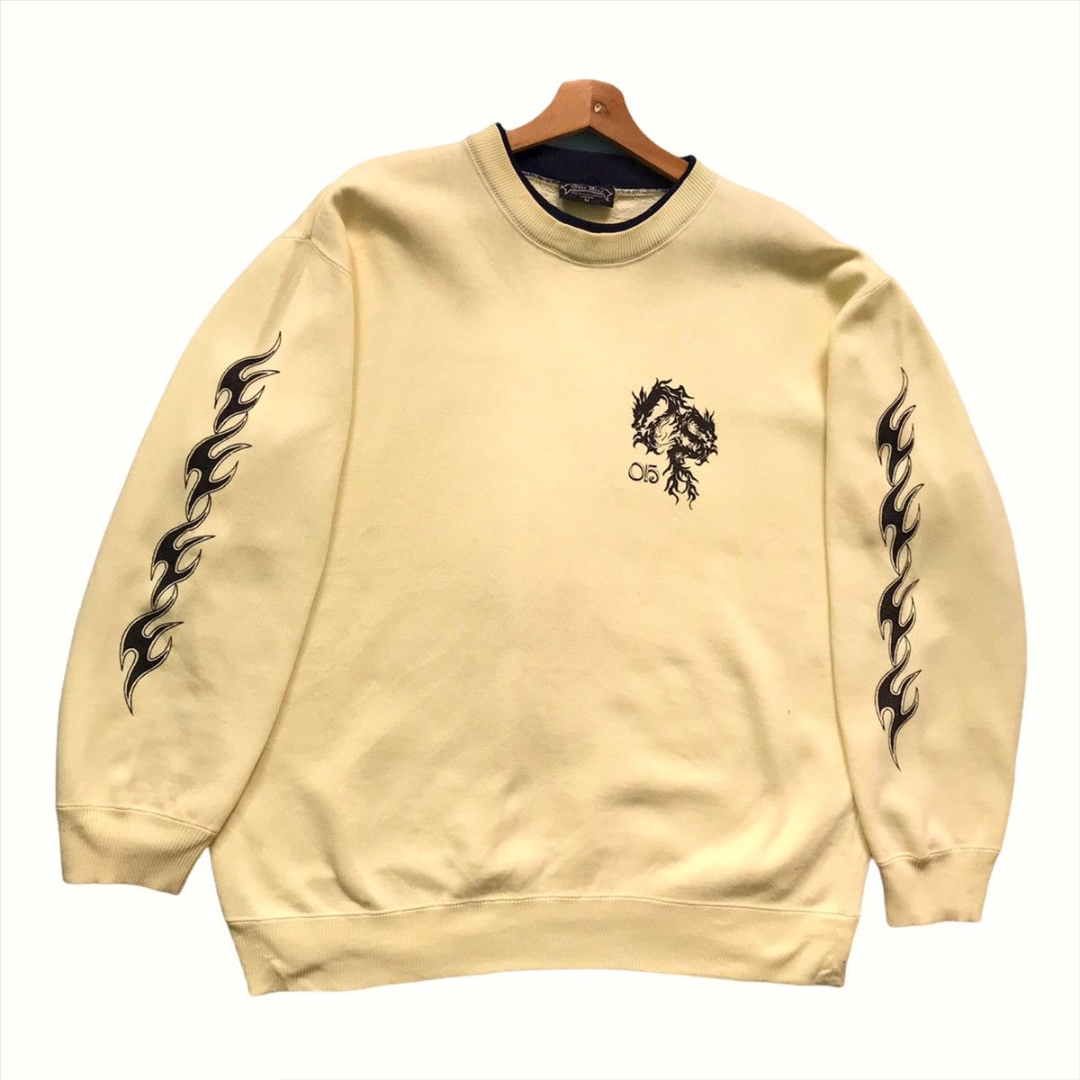 Japanese Brand × Vintage Vintage Over Head Japan Big Logo Printed Sweatshirt size L Size US L / EU 52-54 / 3 - 6 Thumbnail
