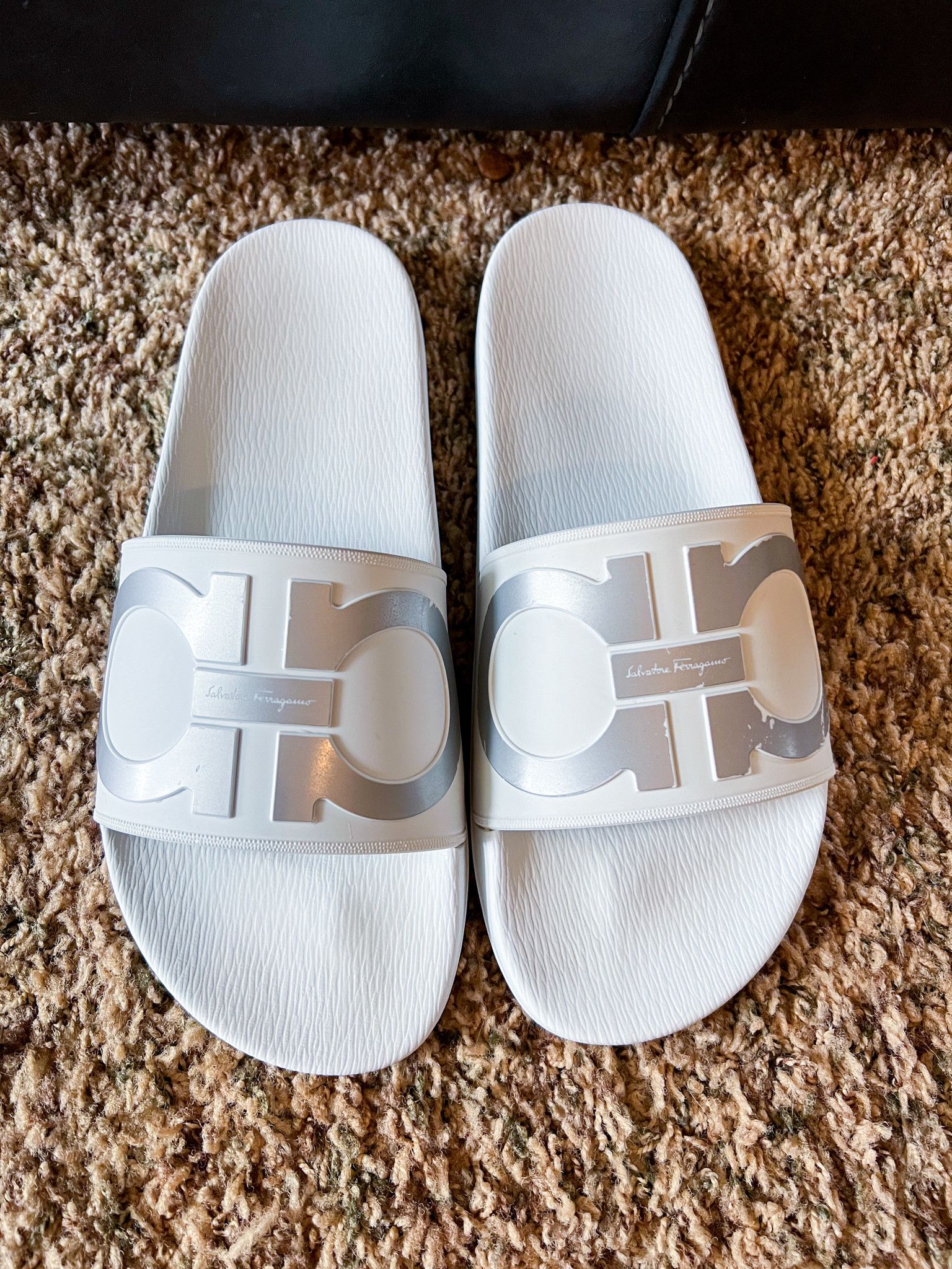 ferragamo pool slides