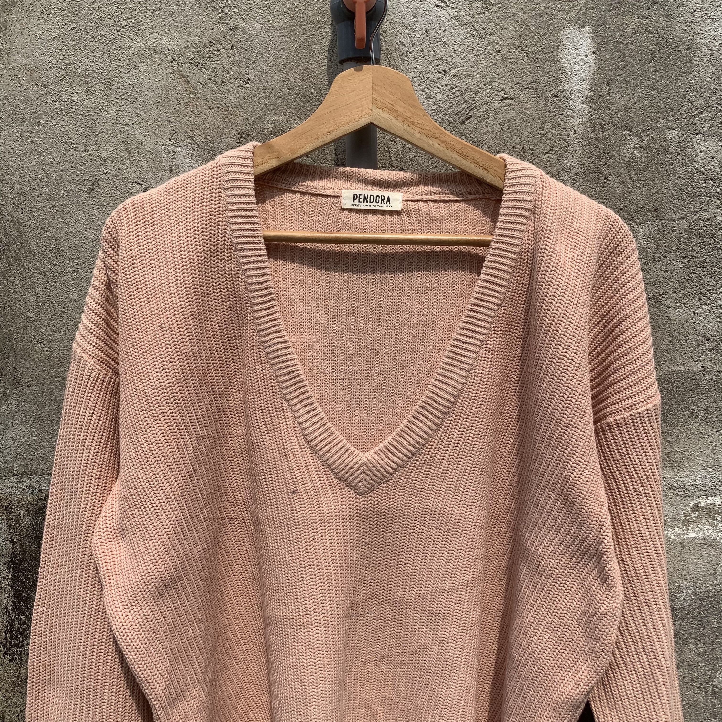 Aran Isles Knitwear Pendora Knit Vneck Jumper Baggy Pullover Sweater Size US L / EU 52-54 / 3 - 2 Thumbnail