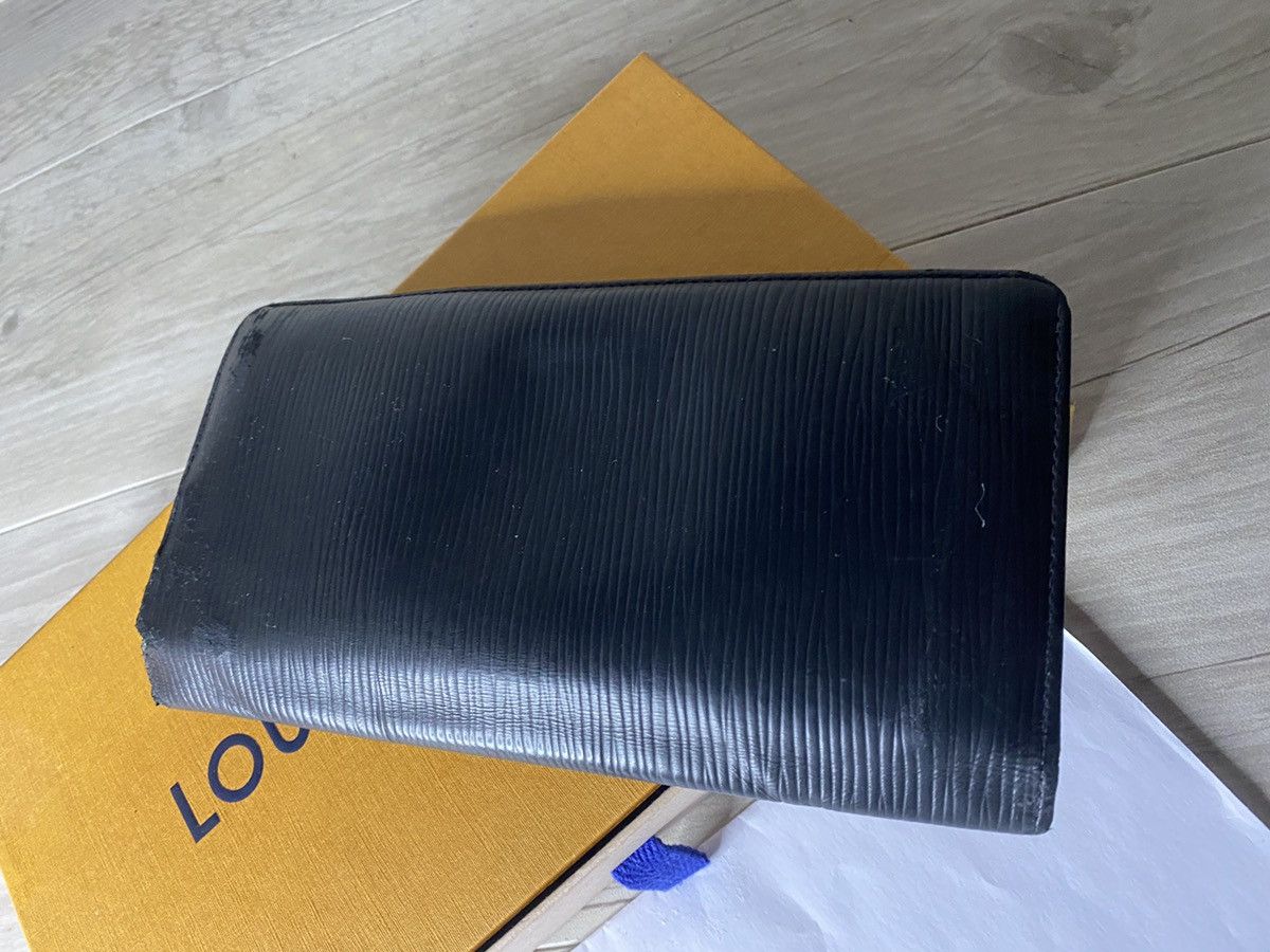 Louis Vuitton Louis Vuitton Epi leather wallet Size ONE SIZE - 3 Thumbnail