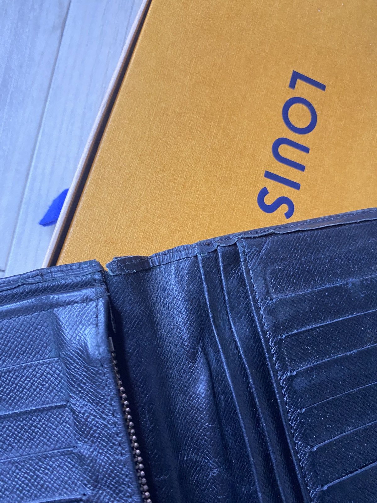 Louis Vuitton Louis Vuitton Epi leather wallet Size ONE SIZE - 14 Thumbnail