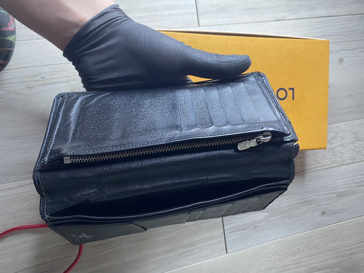 Louis Vuitton Louis Vuitton Epi leather wallet Size ONE SIZE - 11 Thumbnail