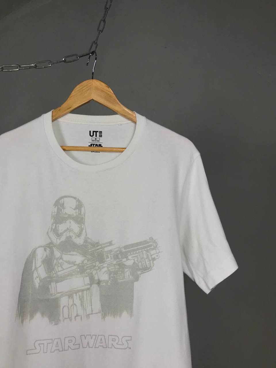 Star Wars × Uniqlo Uniqlo x Star Wars streetwear tee Size US M / EU 48-50 / 2 - 2 Thumbnail