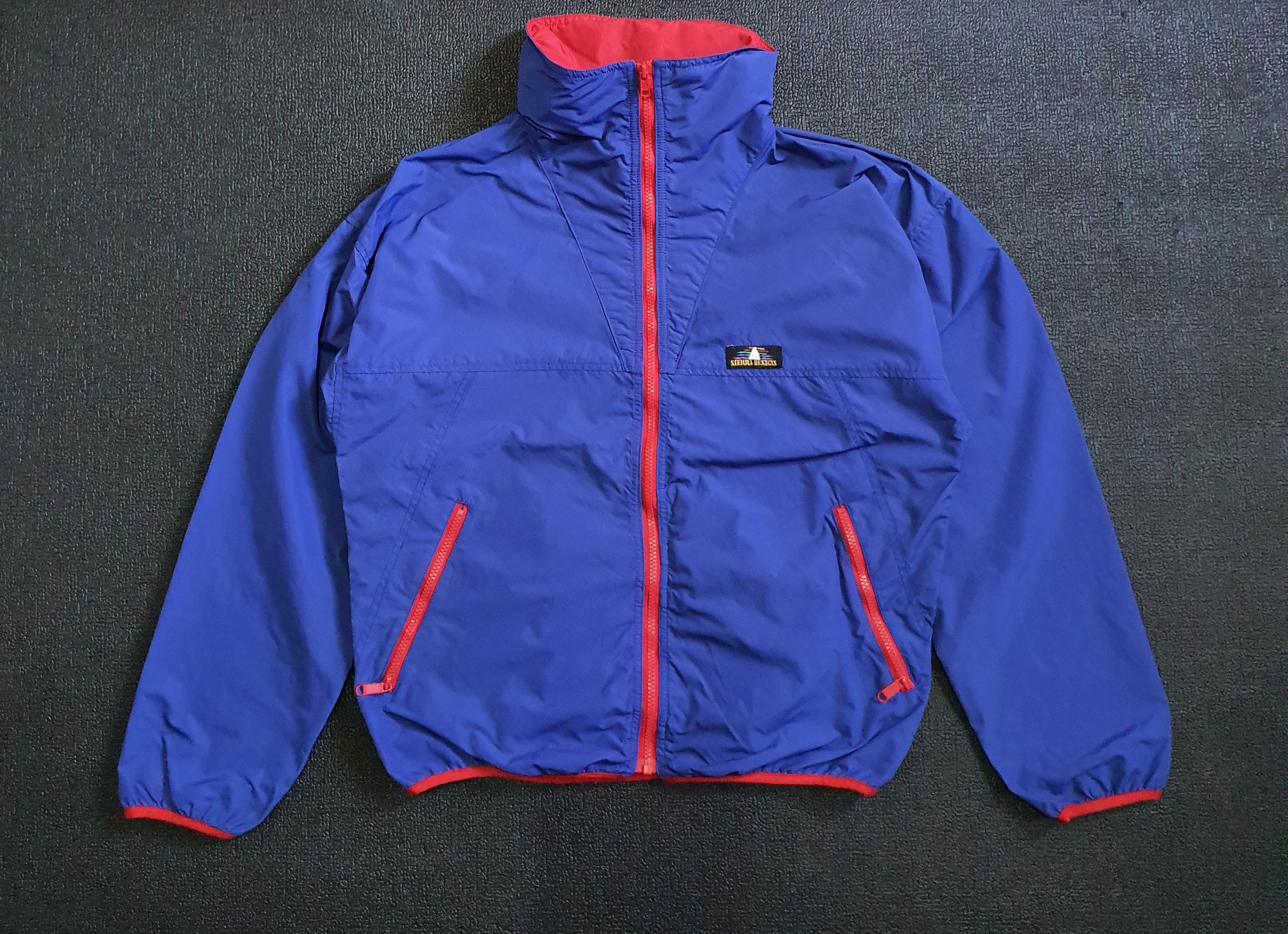 Vintage SIERRA DESIGNS 1990s Blue Nylon Jacket size Medium