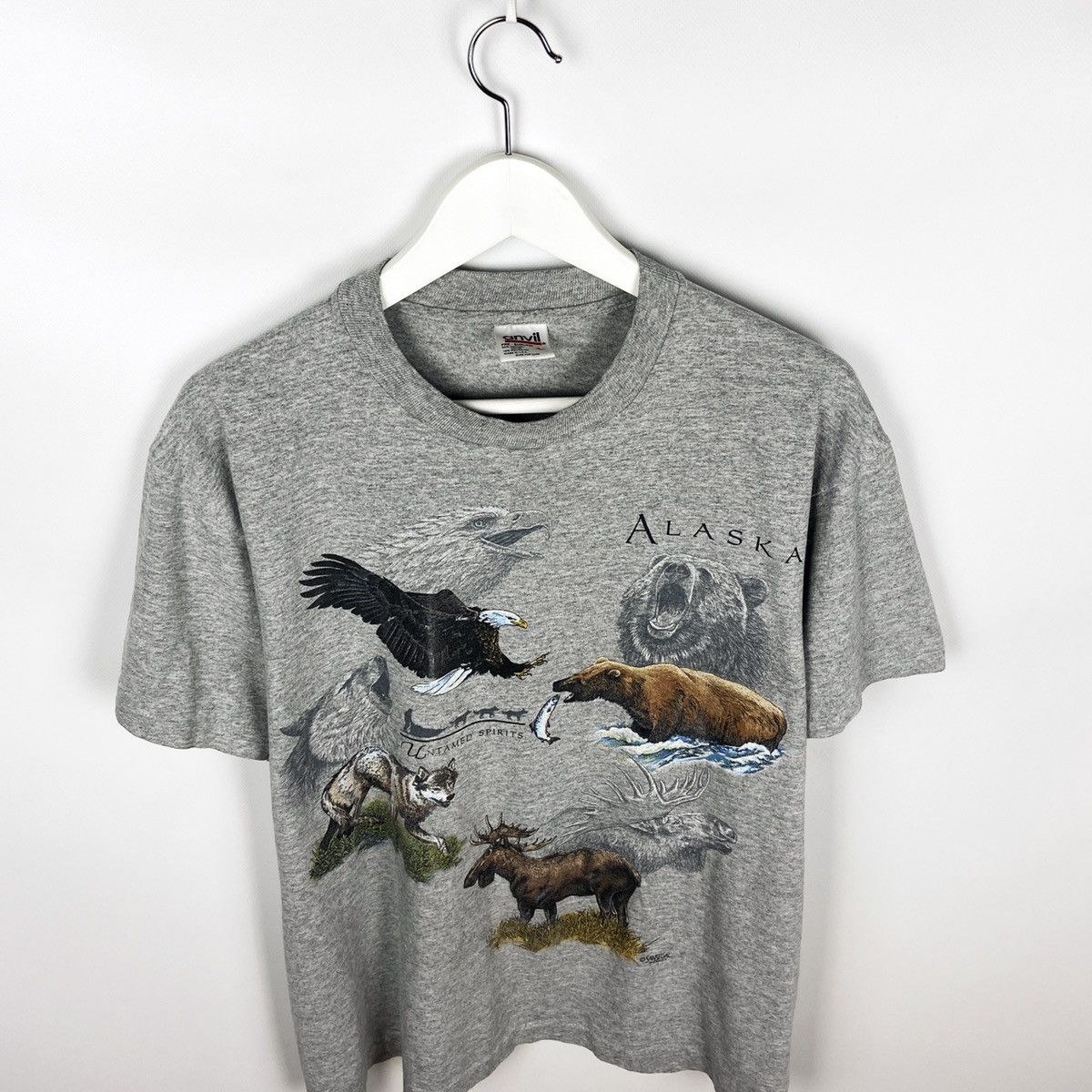 Anvil Vintage 90s Alaska Untamed Spirits Nature Anvil tee size L Size US L / EU 52-54 / 3 - 2 Thumbnail